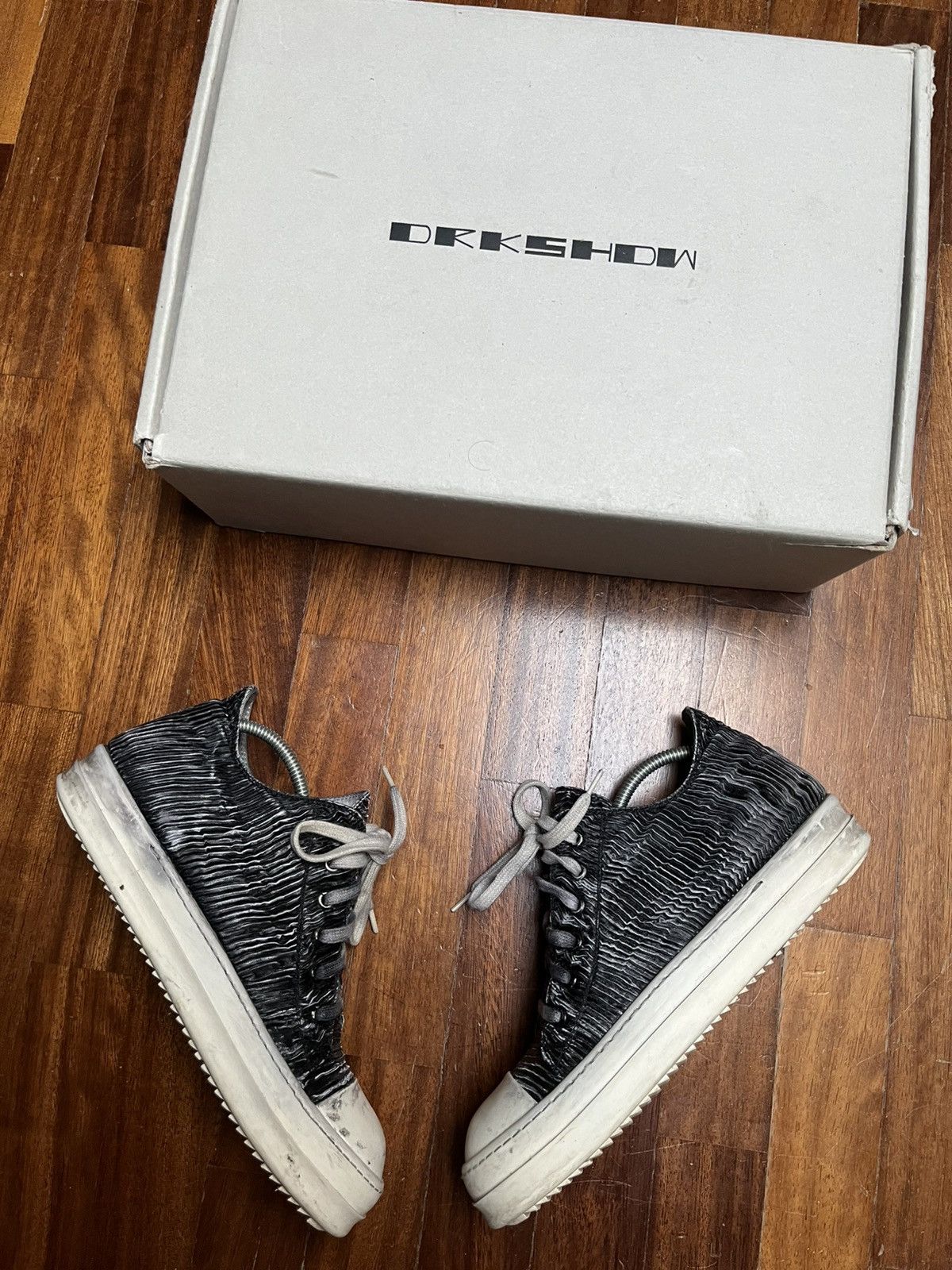 Rick Owens Drkshdw Rick Owens Ramones low top sneakers Size US 7 / EU 40 - 2 Thumbnail