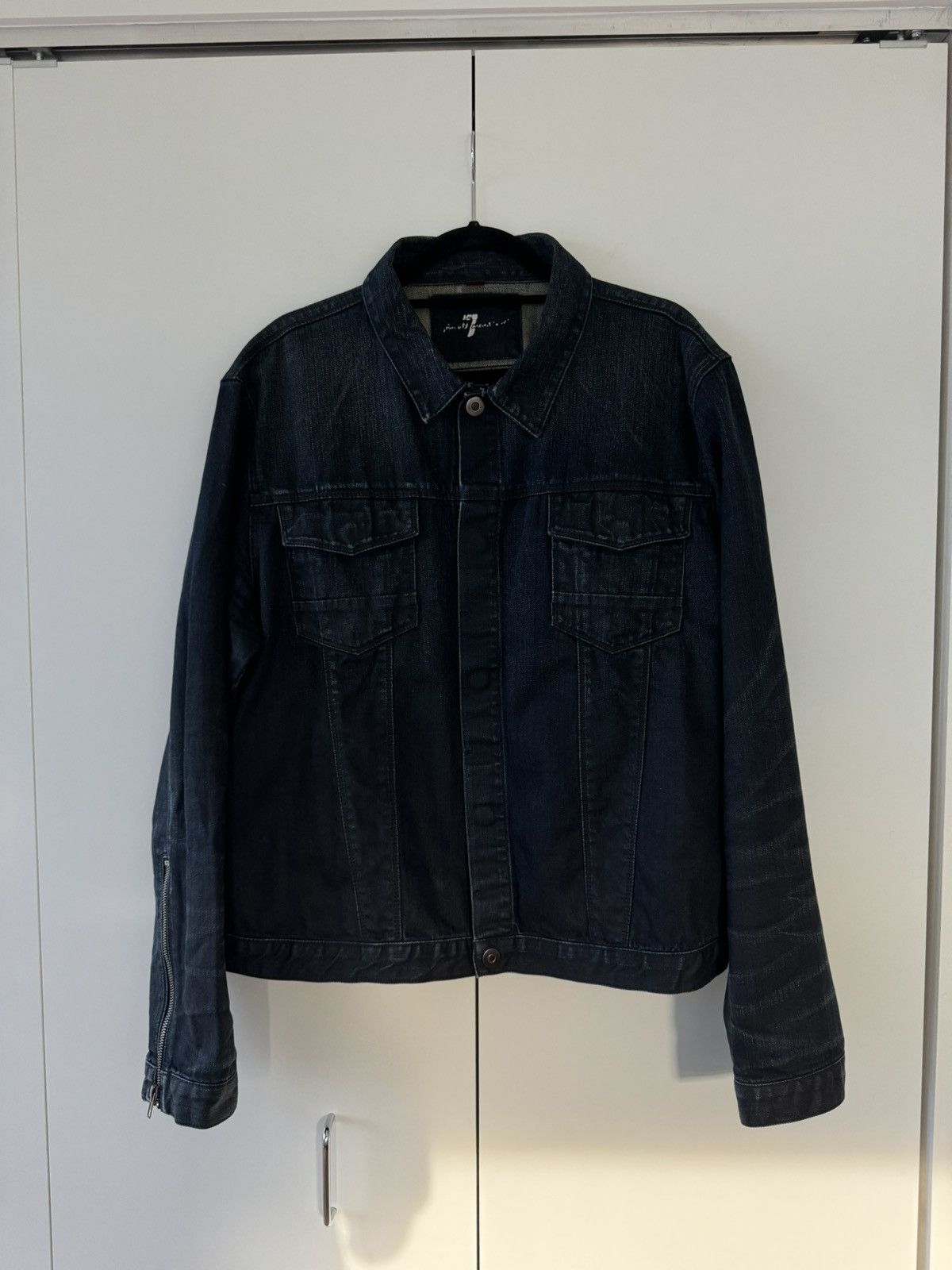 image of 7 For All Mankind Type Iii Trucker Jacket In Dark Waxed Denim XL in Navy, Men's