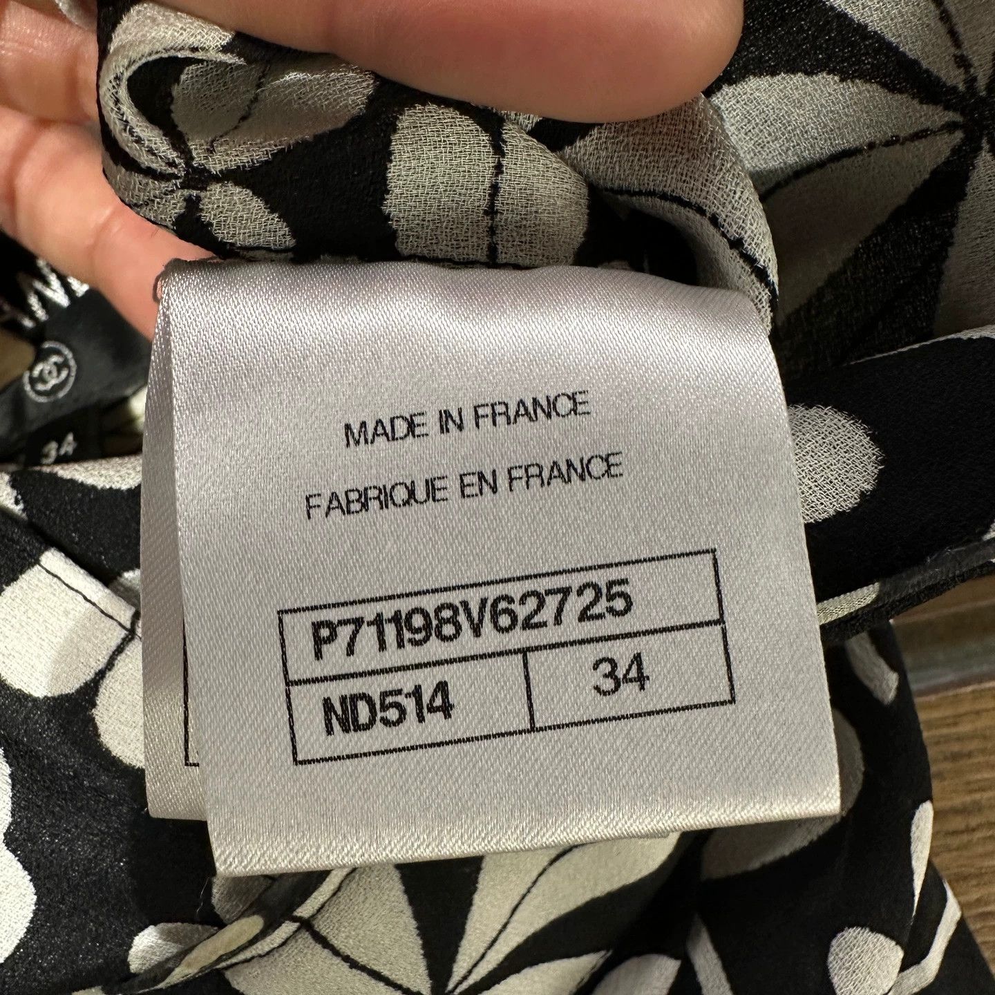 Chanel Chanel All-Over Clover Logo Silk Pants 34 Size 25" / US 0 / IT 36 - 4 Thumbnail
