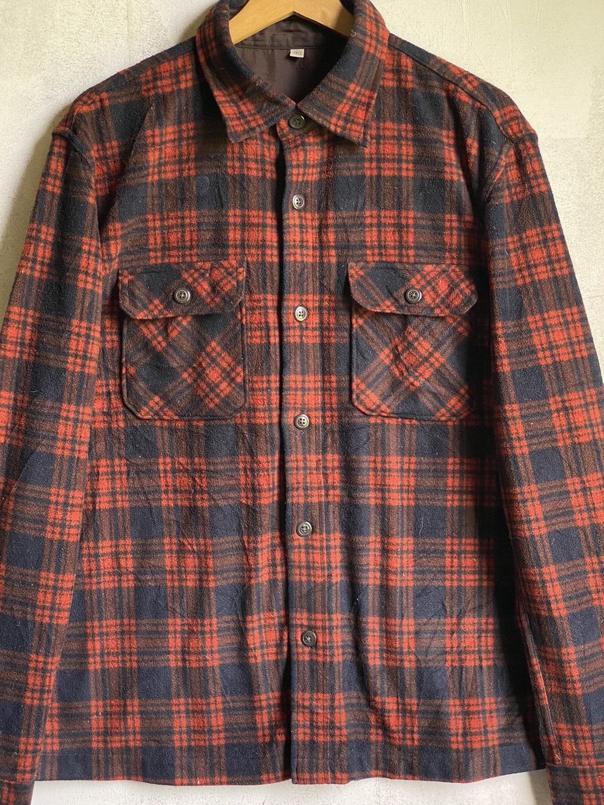 Uniqlo Uniqlo Shirt Button Size US XL / EU 56 / 4 - 5 Thumbnail