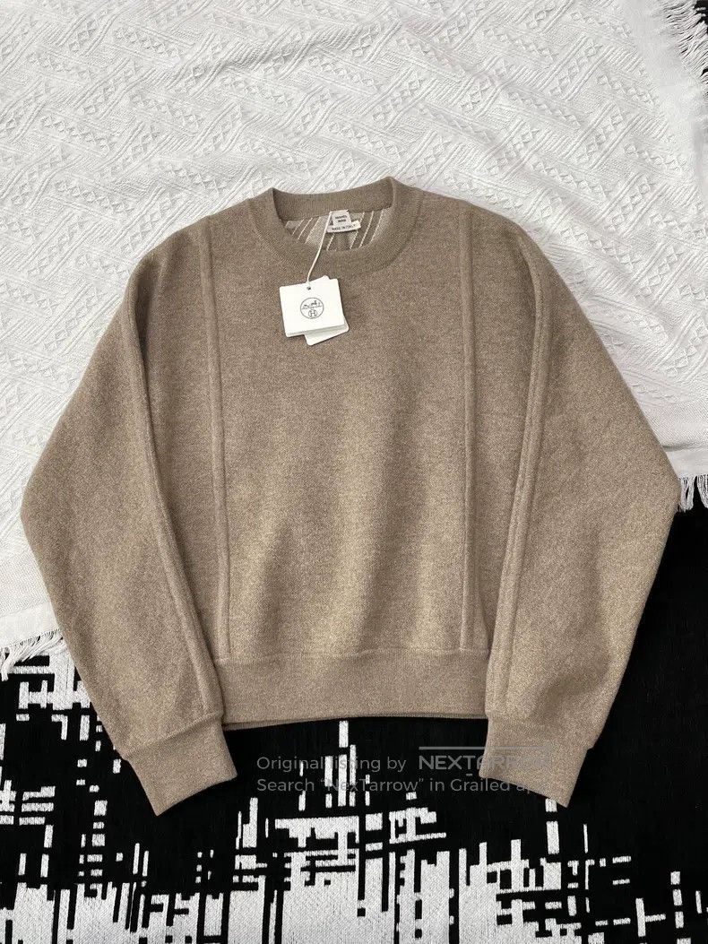 Hermes Hermes Double-sided cashmere sweater long sleeve top Size S / US 4 / IT 40 - 1 Thumbnail