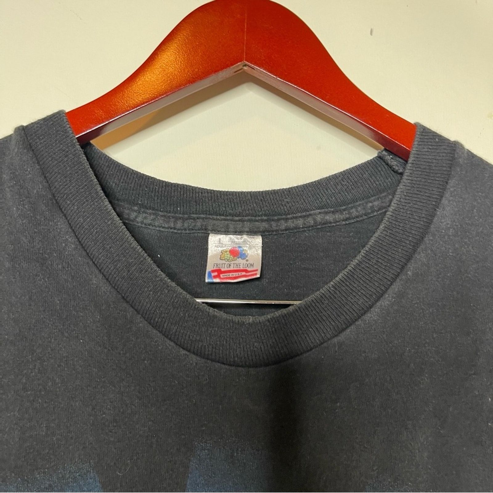 Vintage Vintage 90th single stich NASCAR graphic print tee sz L Size US L / EU 52-54 / 3 - 8 Thumbnail