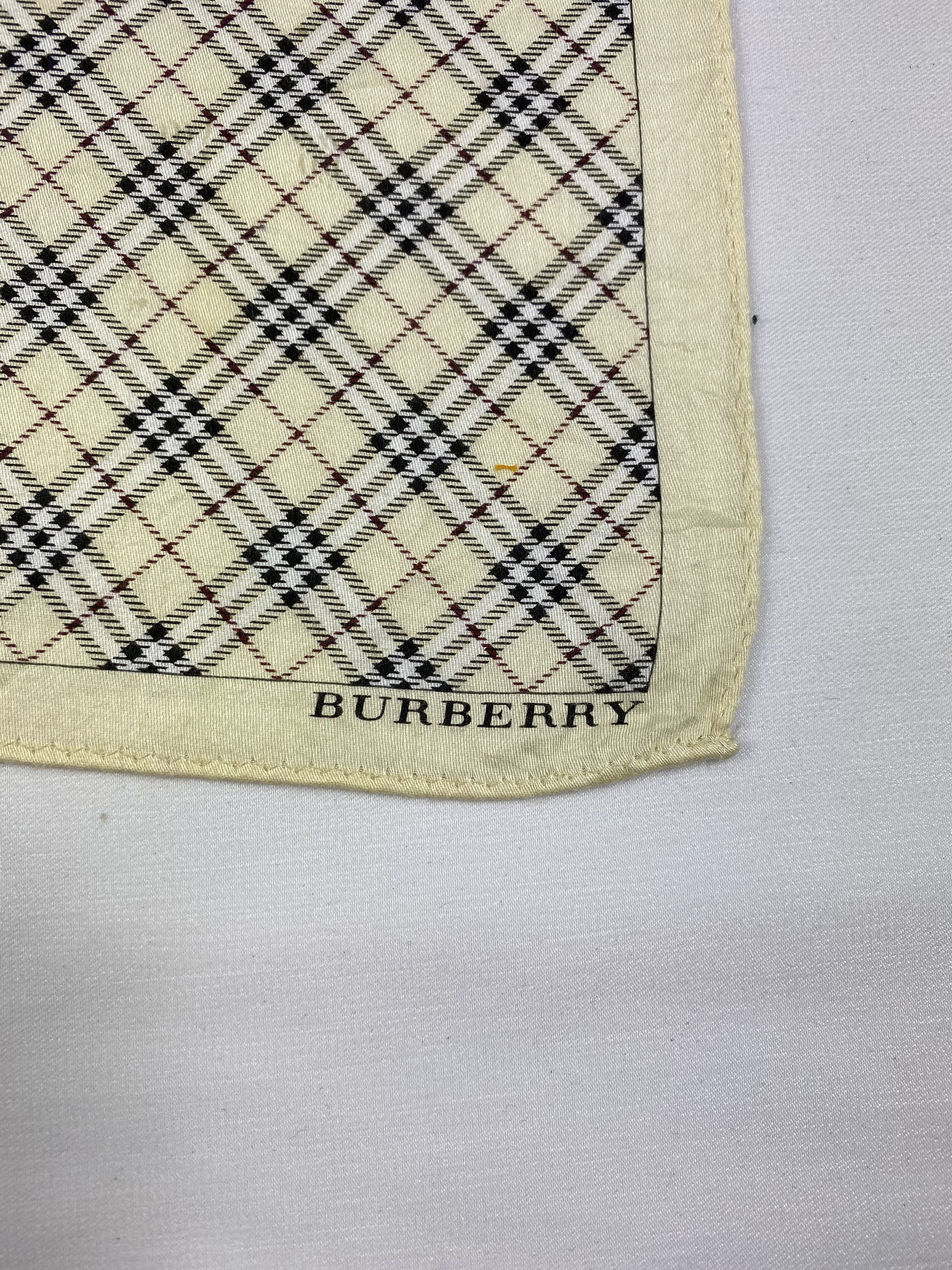 Burberry Burberry Handkerchief / Bandana / Neckerchief Size ONE SIZE - 5 Thumbnail
