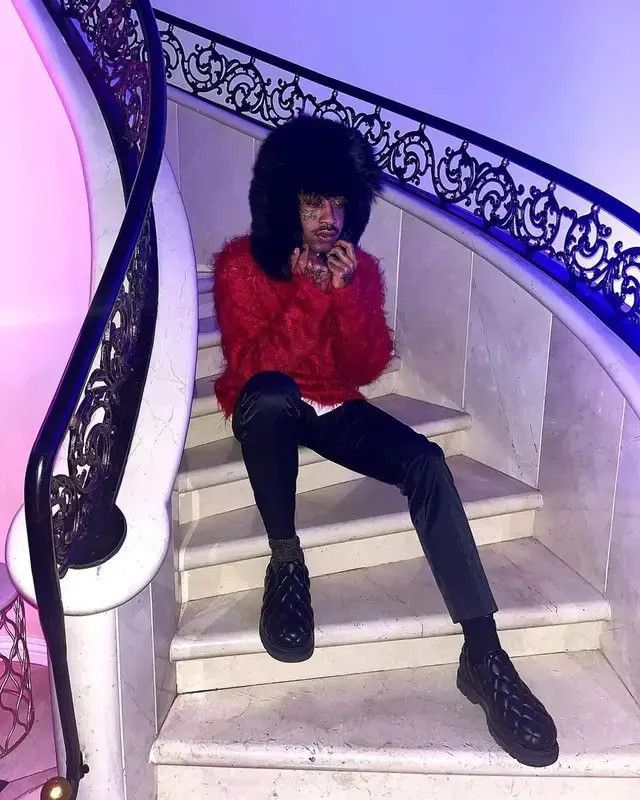 Saint Laurent Paris FW'18 Chapka Trapper Hat in Black Fox Fur Size ONE SIZE - 8 Thumbnail