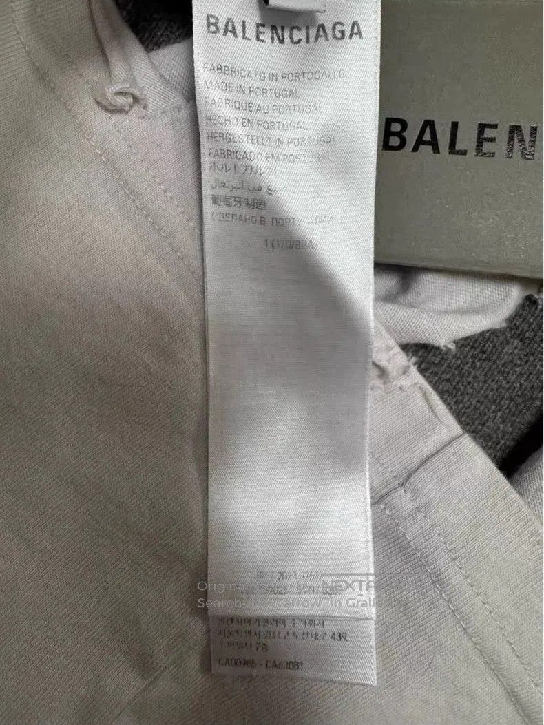 Balenciaga Balenciaga Mirror Distressed Short Sleeve Tee. Size US XS / EU 42 / 0 - 4 Thumbnail