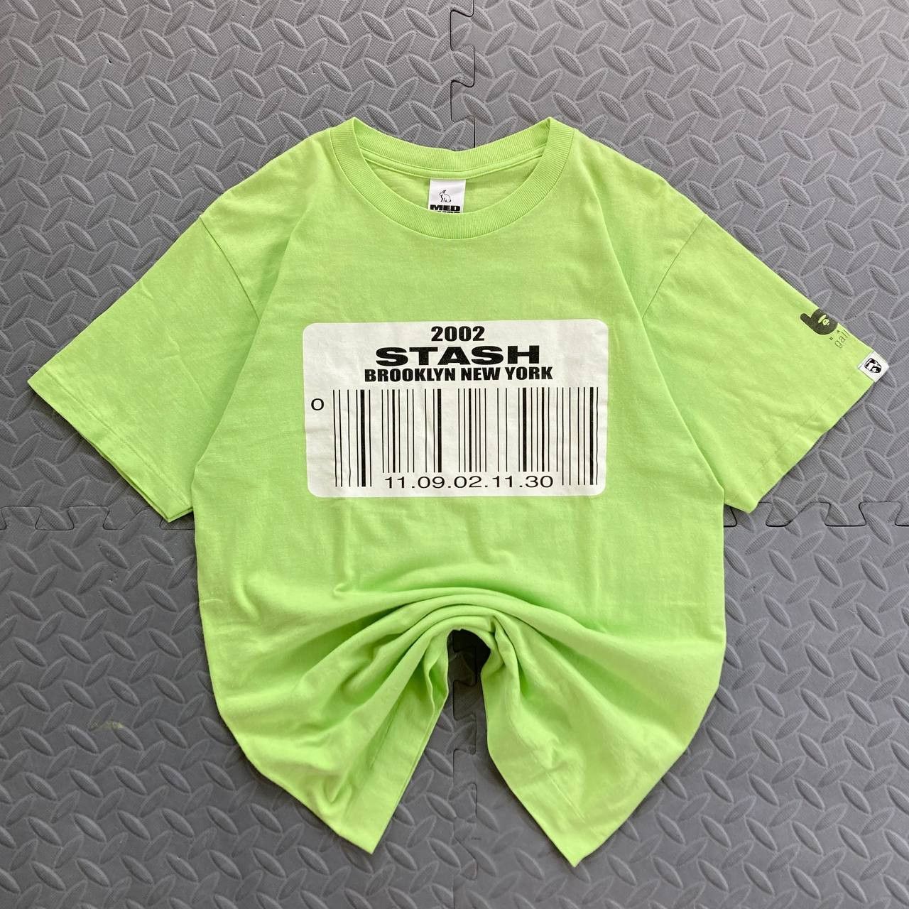 Bape x Stash – OG 2002 “Barcode Invitation” Tee Size US M / EU 48-50 / 2 - 1 Thumbnail