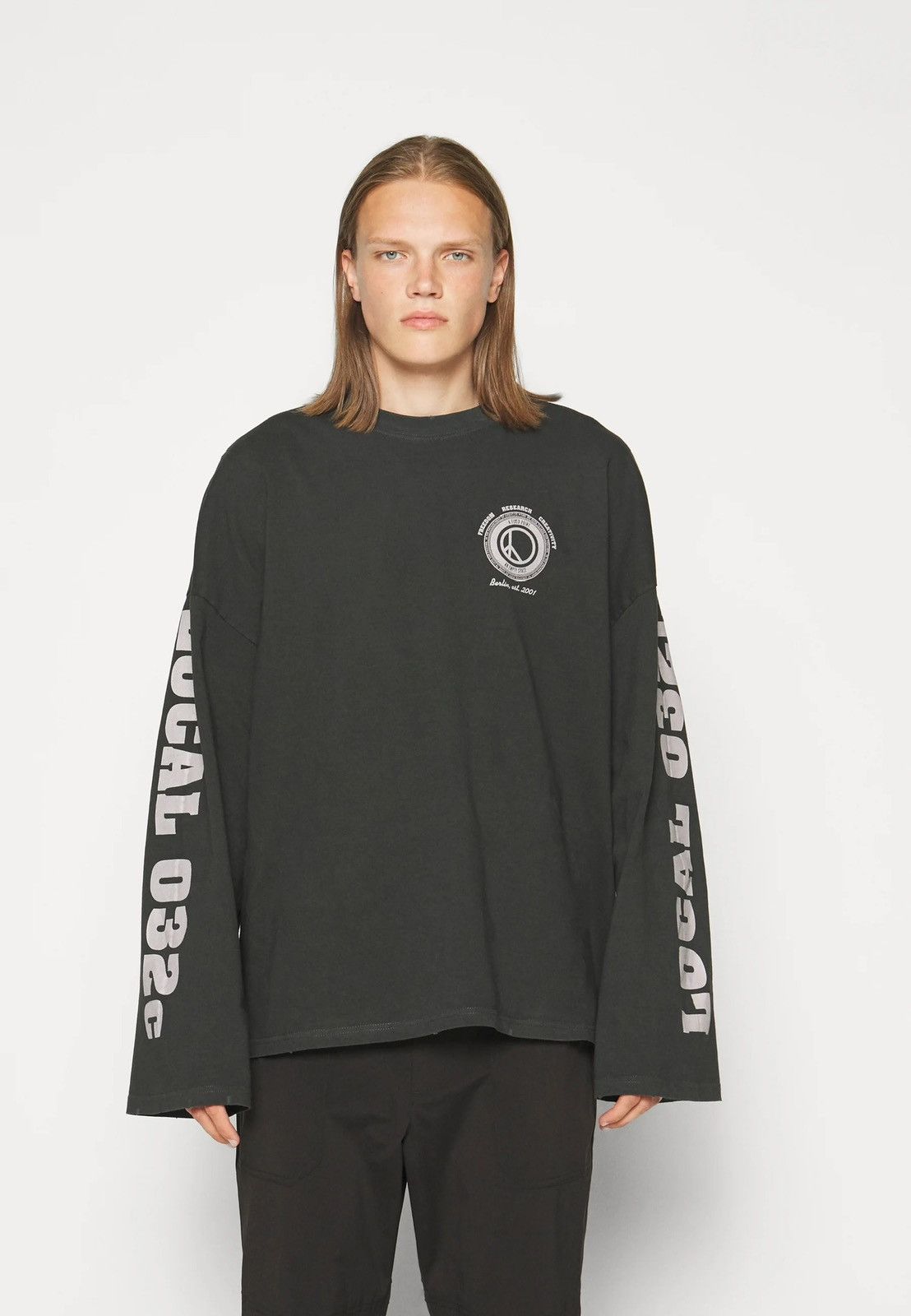 032c !DS! FW23 032c "Repetirion" Local Boxy Black Long Sleeve Size US L / EU 52-54 / 3 - 6 Thumbnail