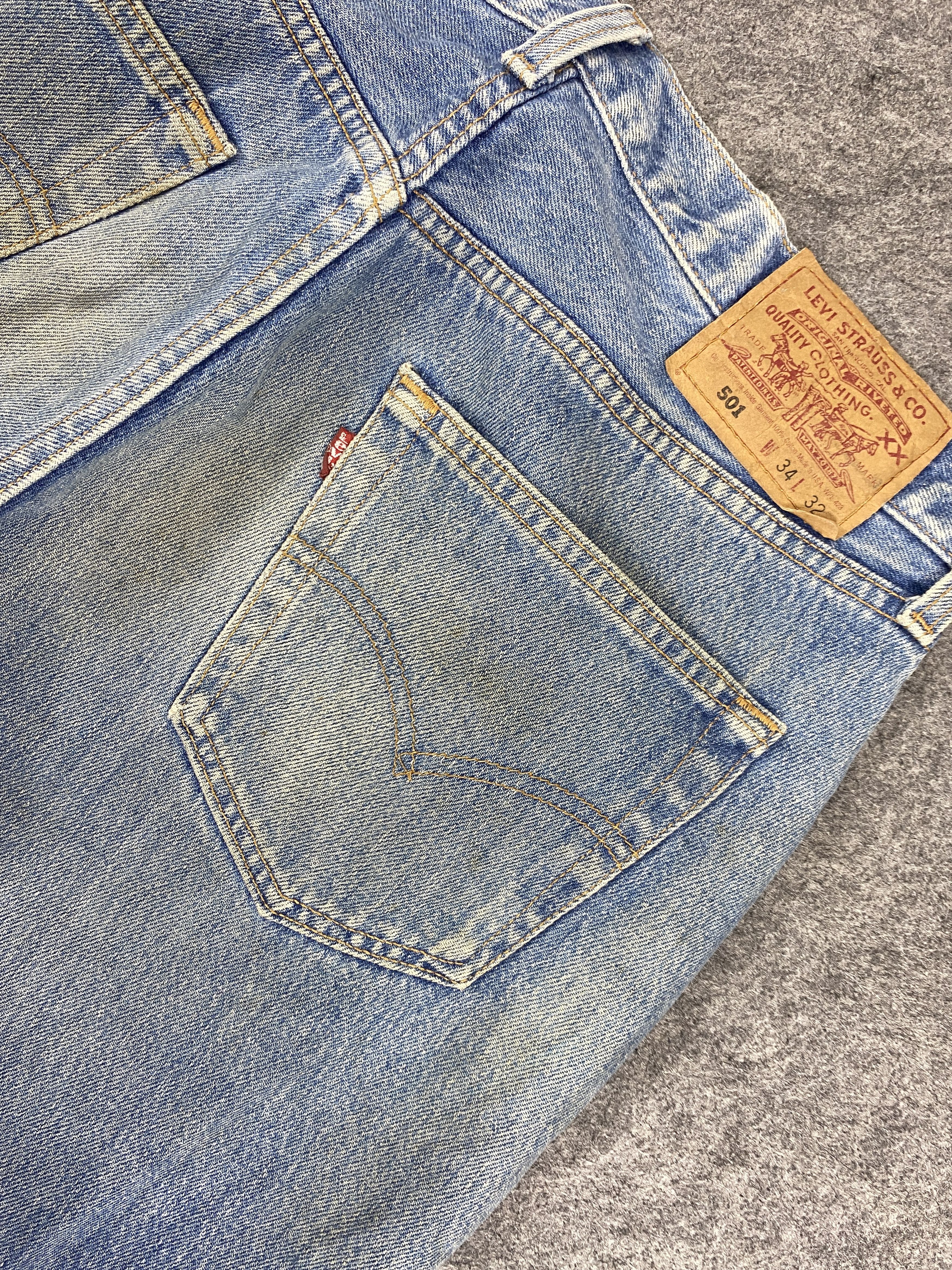 Levi's Dirty Faded Blue Vintage Levis 501 Jeans 33x27 - JN3094 Size US 33 - 13 Thumbnail