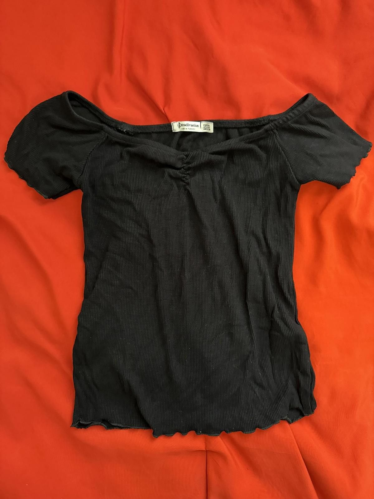 Other STRADIVARIUS Off-shoulder Knit Top in Black (MEDIUM) Size M / US 6-8 / IT 42-44 - 1 Thumbnail