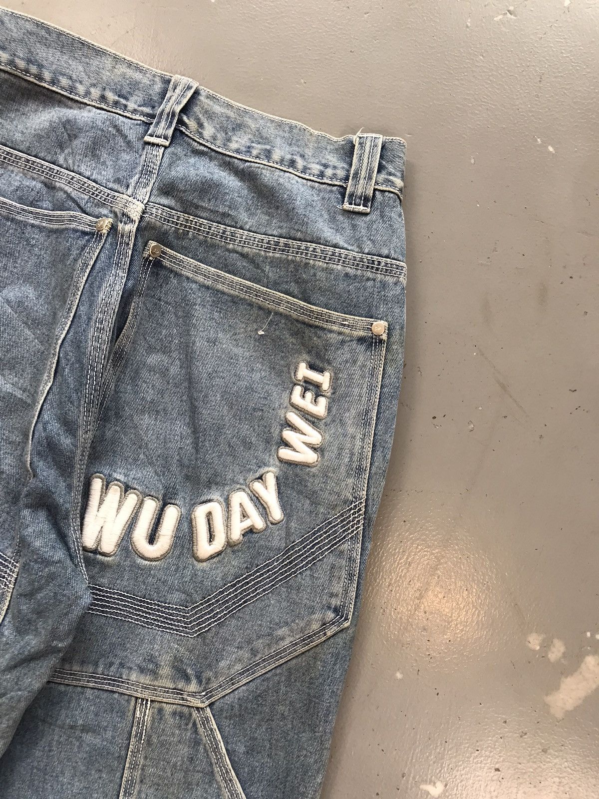 JNCO × Southpole × Vintage Vintage Wu day Wei big pocket Y2K embroidered denim Size US 27 - 11 Thumbnail
