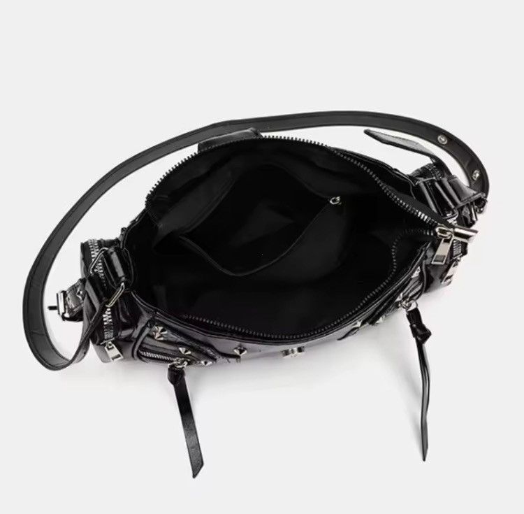 Other Y2K Rivet Shoulder Bag / Black PU Leather / Women Size ONE SIZE - 4 Thumbnail