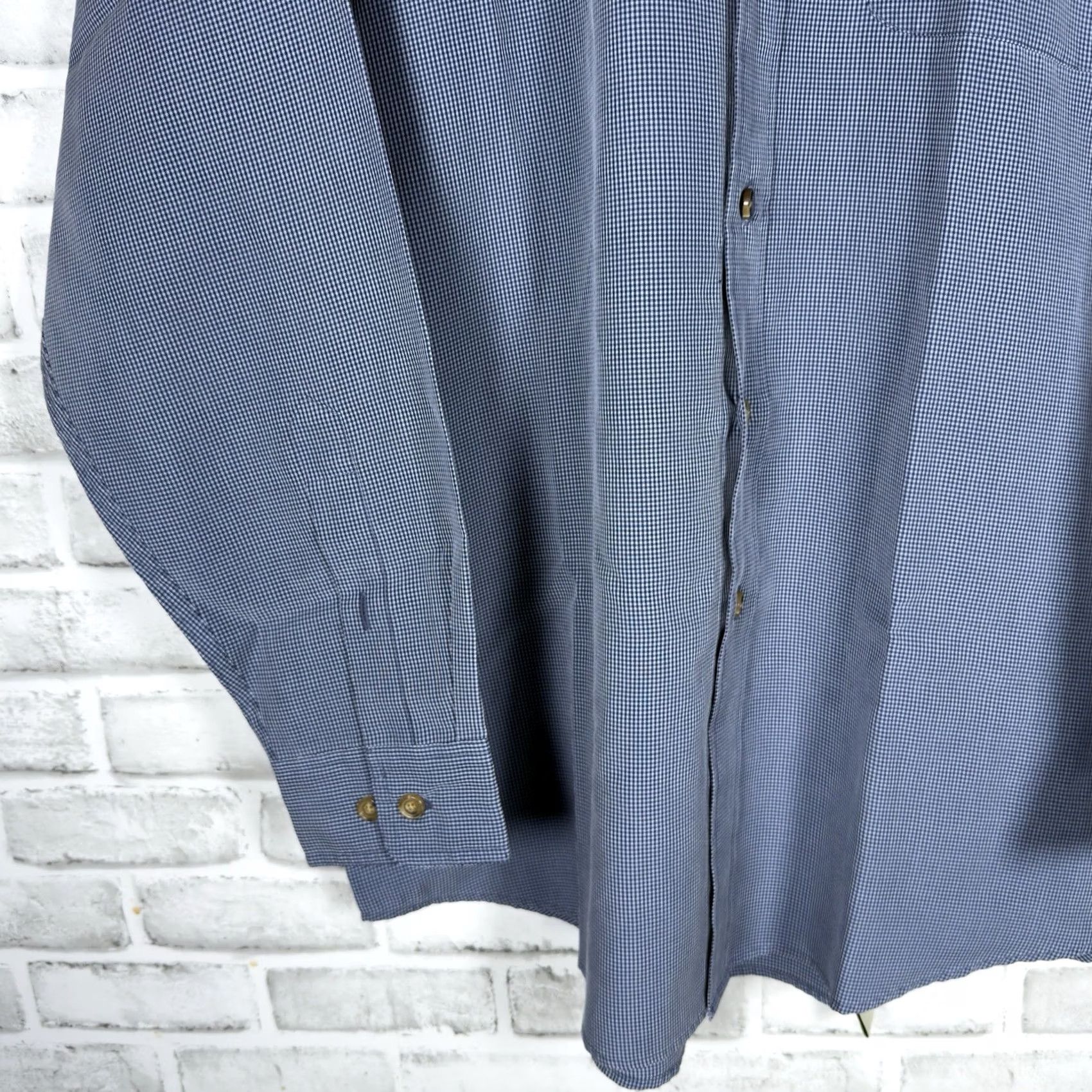 Orvis Orvis Blue Long Sleeve Button-Down Shirt Mens Size L Shirt Mens L Blue Button-Up Regular Sleeve Size US L / EU 52-54 / 3 - 3 Thumbnail