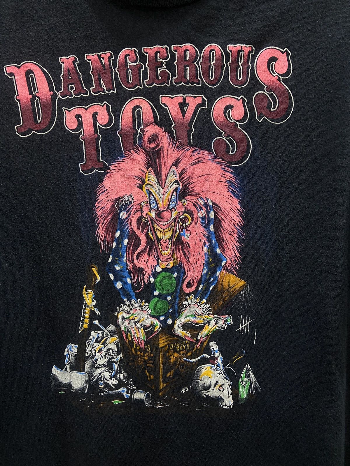Band Tees Vintage 80s Dangerous Toys tour Rock Band TShirt Size US XL / EU 56 / 4 - 4 Thumbnail