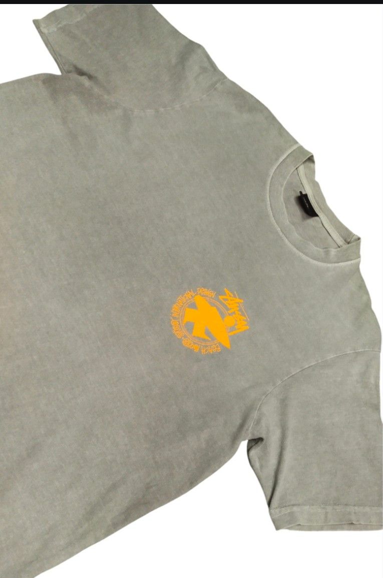 Stussy VINTAGE X STREETWEAR X STUSSY BEACH ROOTS TEE Size US L / EU 52-54 / 3 - 2 Thumbnail