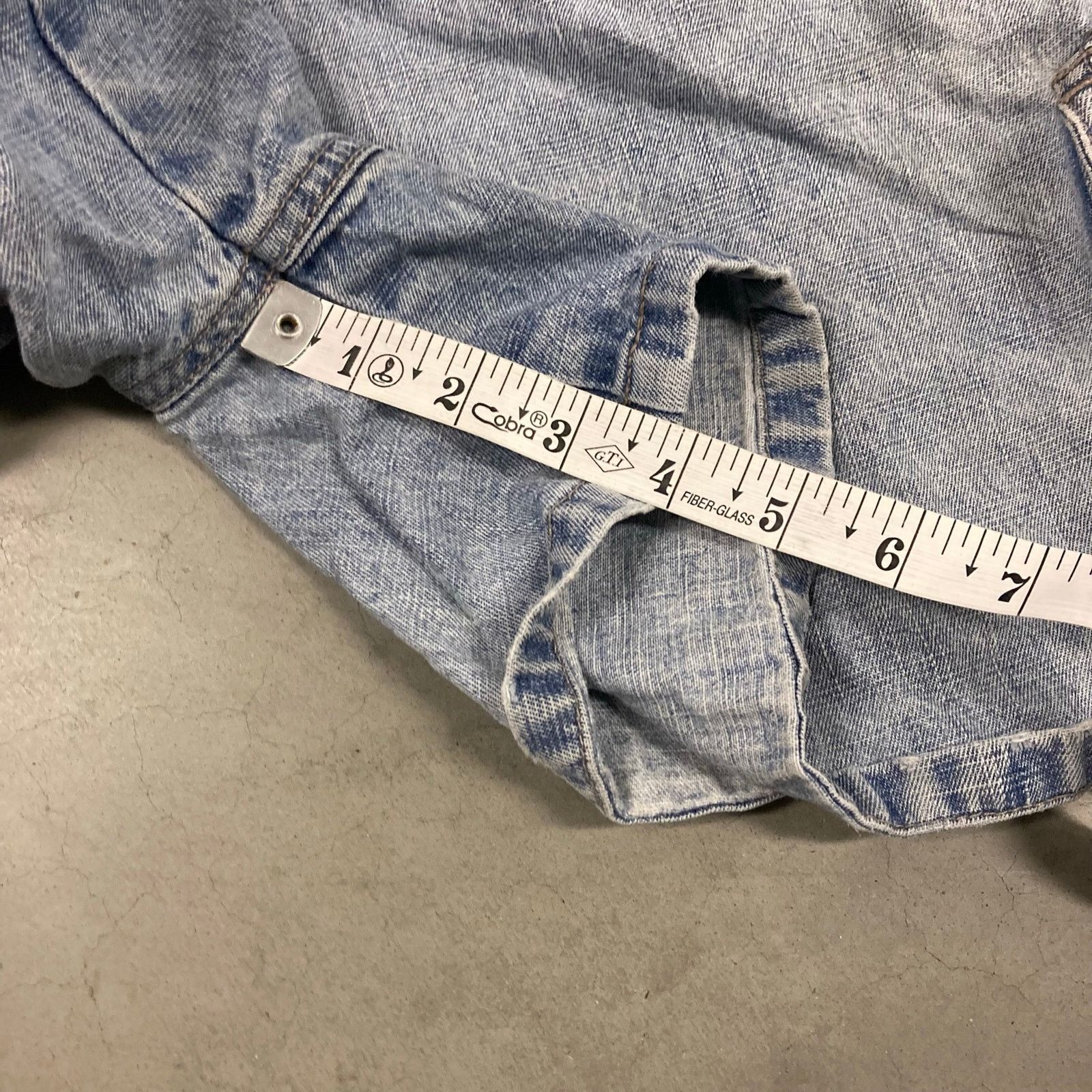 Lee × Vintage Y2K Lee cargo jean shorts 31 Size 32" / US 10 / IT 46 - 4 Thumbnail