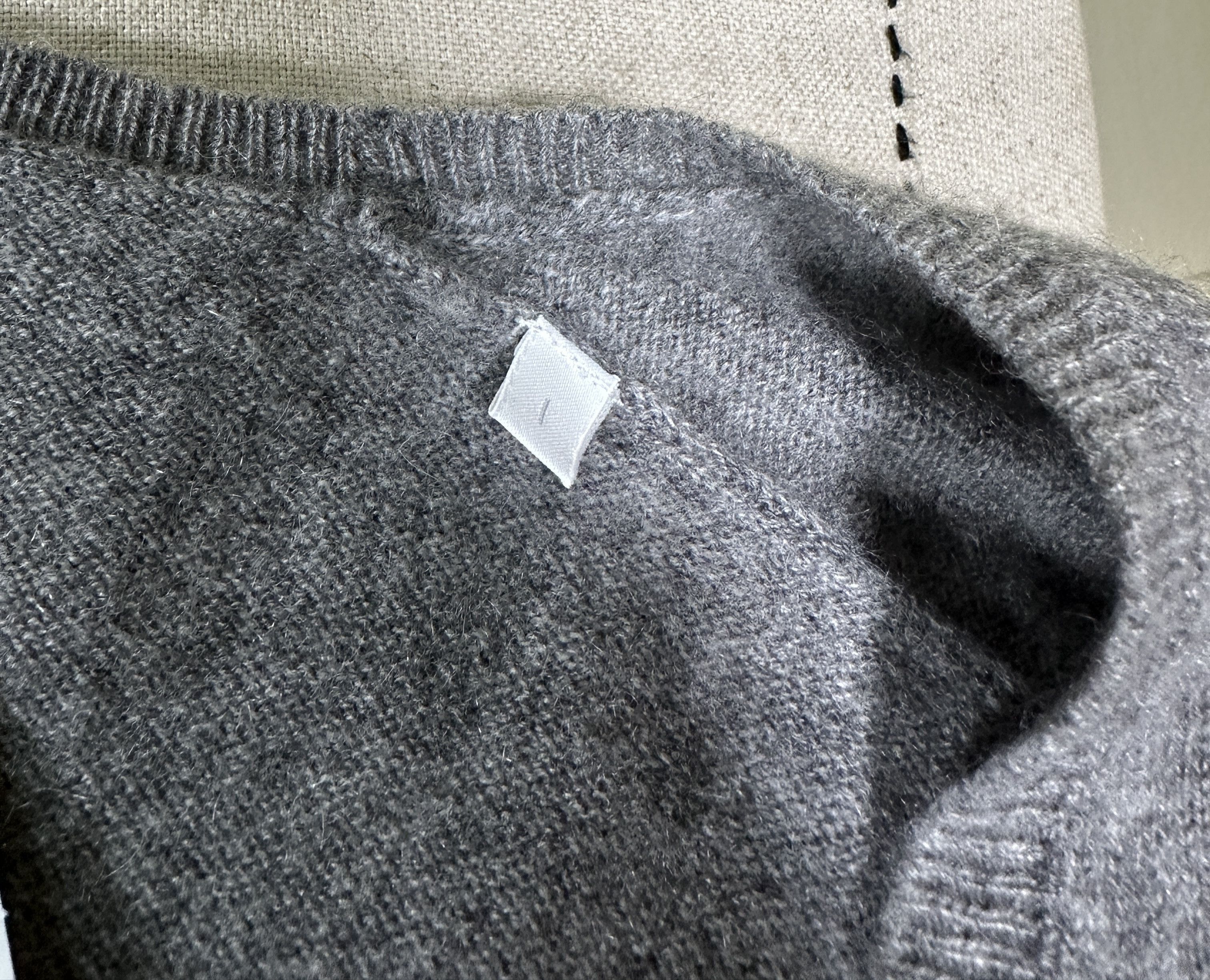 FTC Cashmere tank grey vest Size L / US 10 / IT 46 - 7 Thumbnail