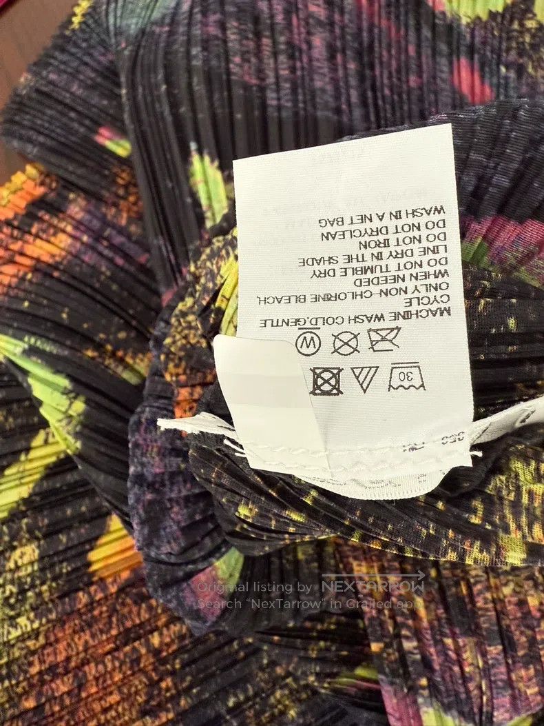 Issey Miyake Issey Miyake Firework Top Size L / US 10 / IT 46 - 5 Thumbnail