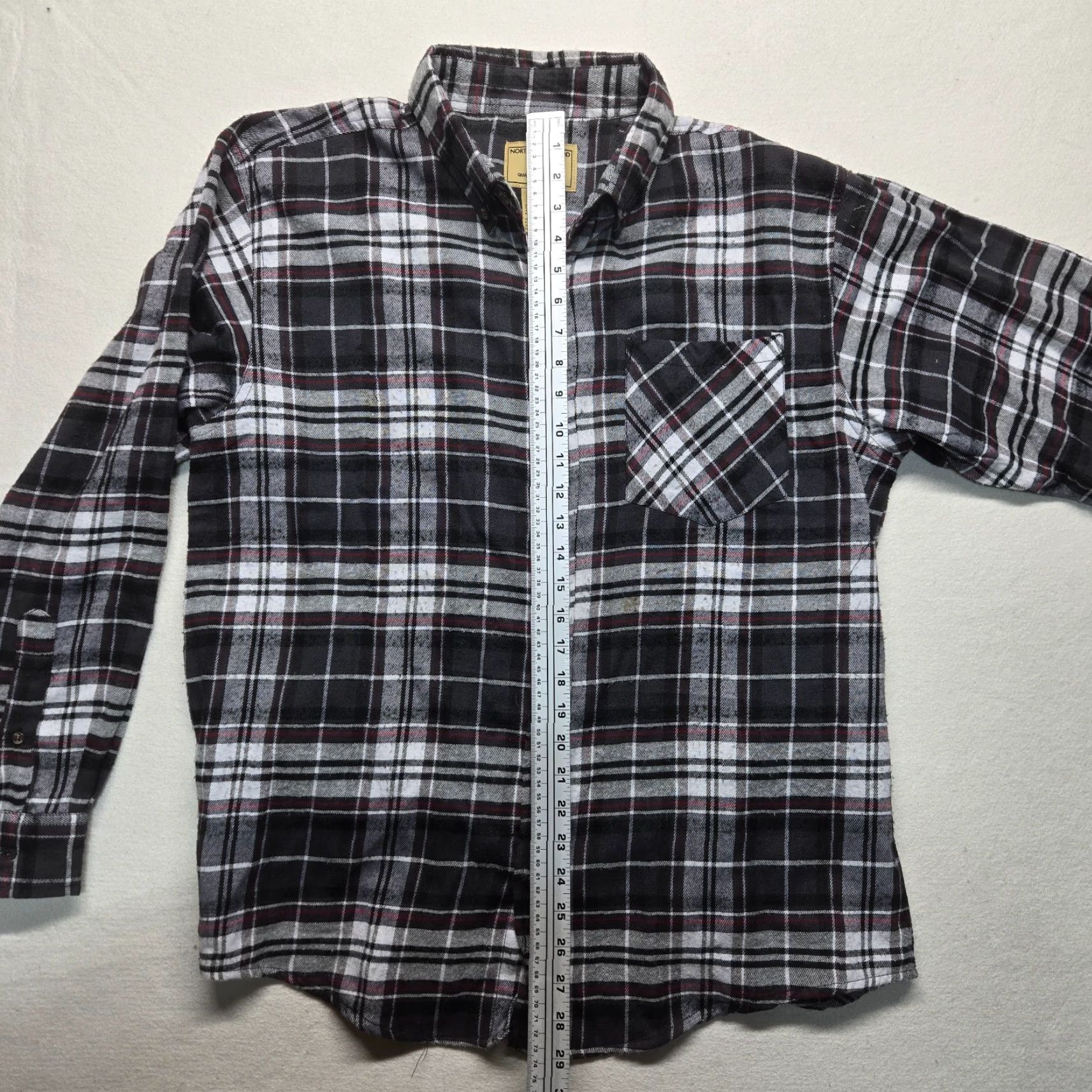 Vintage North West Wood Shirt Men's Large Long Sleeve Flannel Black Plaid Chest Pockets Size US L / EU 52-54 / 3 - 5 Thumbnail