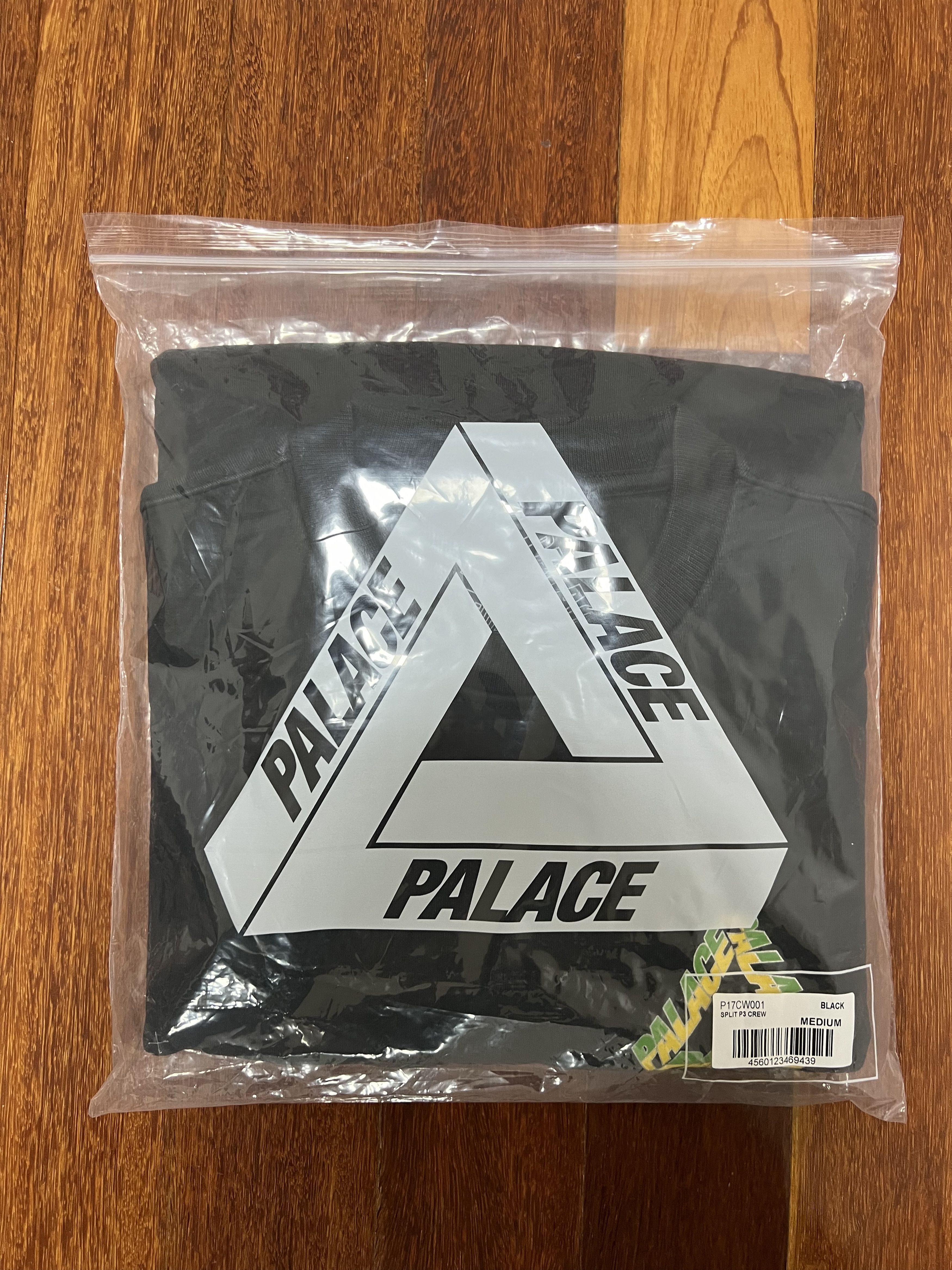 Palace 💚 2019 Palace Split P3 Crew Black Medium NEW Size US M / EU 48-50 / 2 - 10 Thumbnail