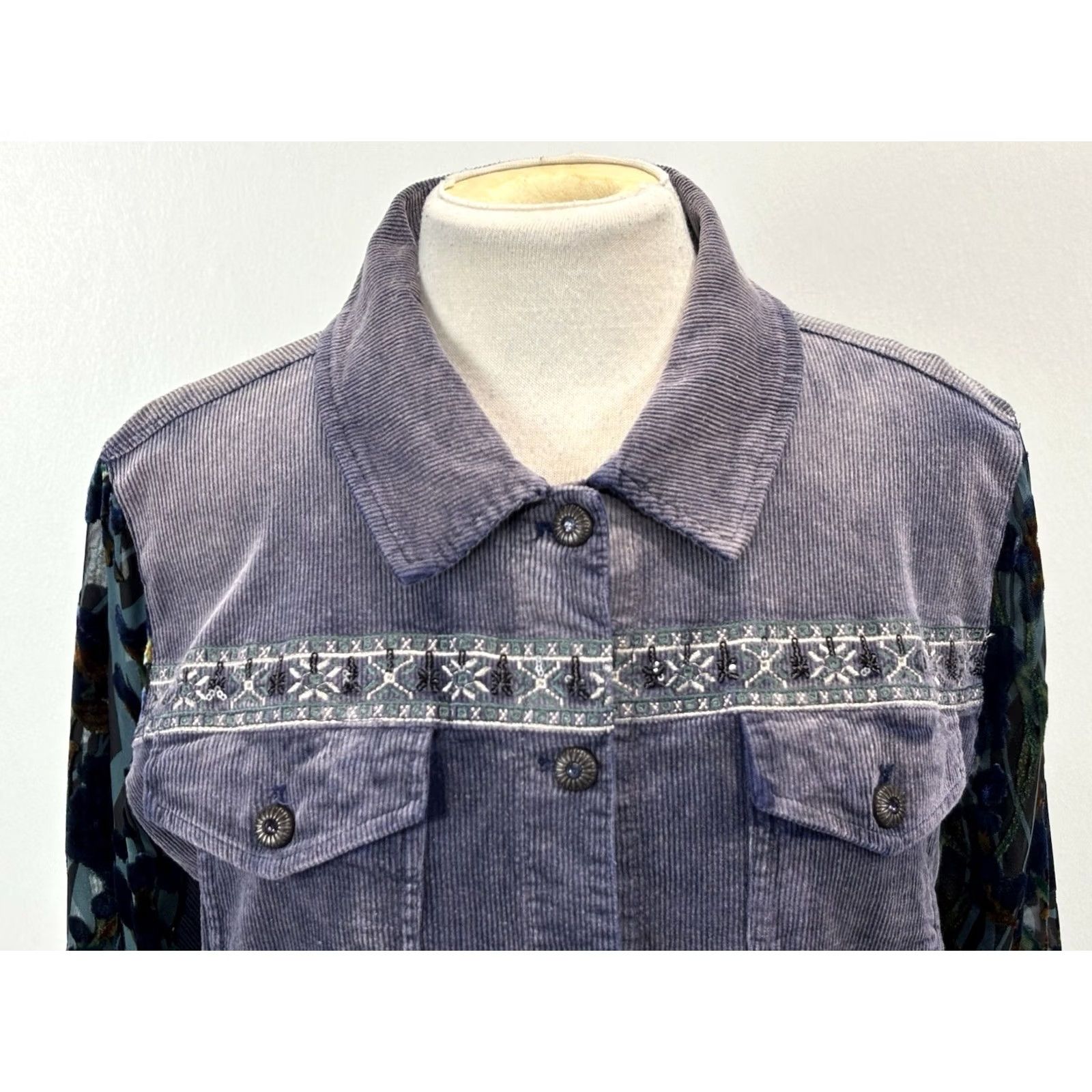 Vintage John Mark Corduroy Trucker Jacket Women’s L Beaded Sheer Floral Sleeves Boho Size L / US 10 / IT 46 - 5 Thumbnail
