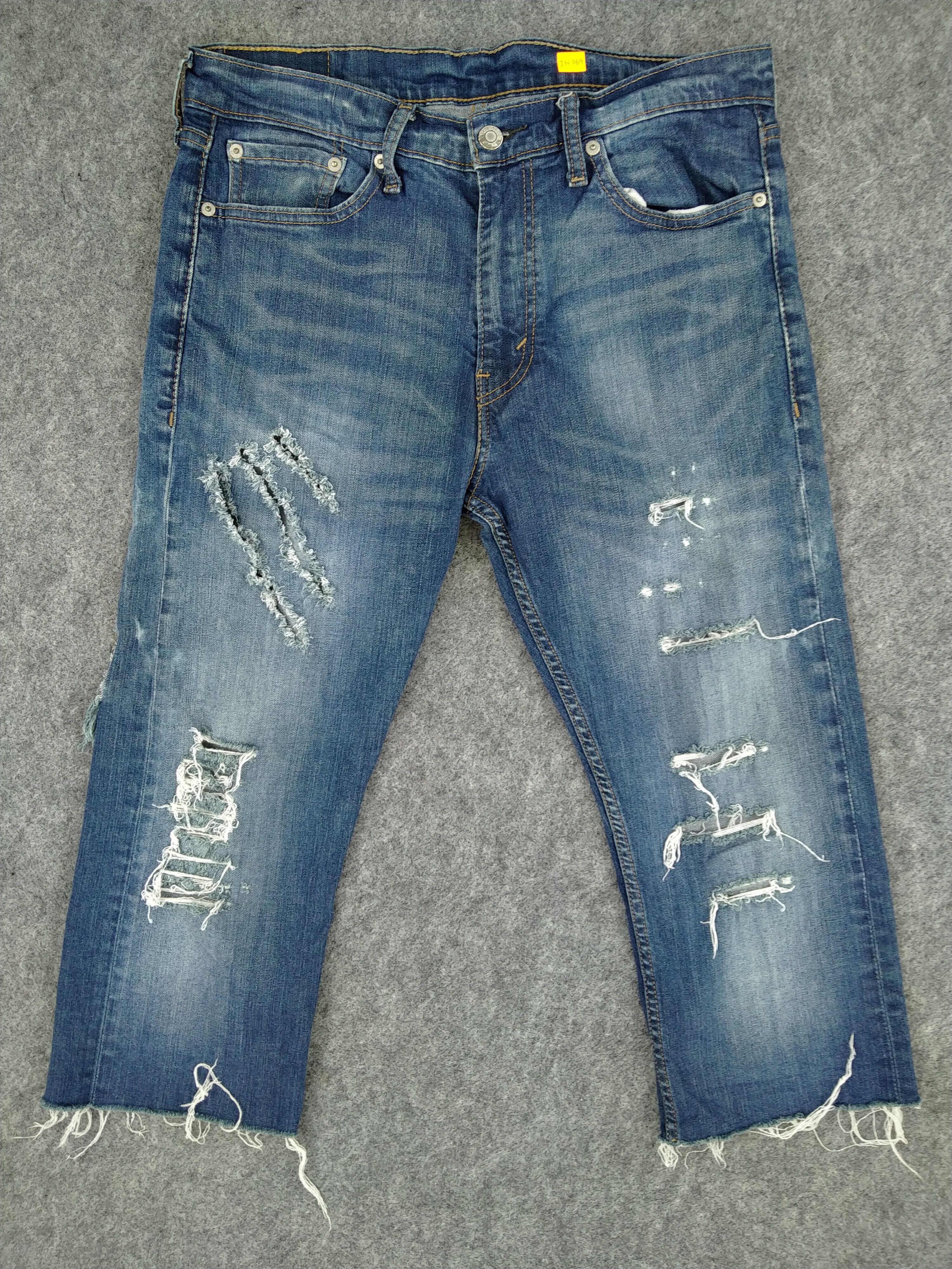 Image of Distressed Denim x Levis Blue Distressed Levi's 513 Ripped Denim 33 X 20 -Jn069, Men's