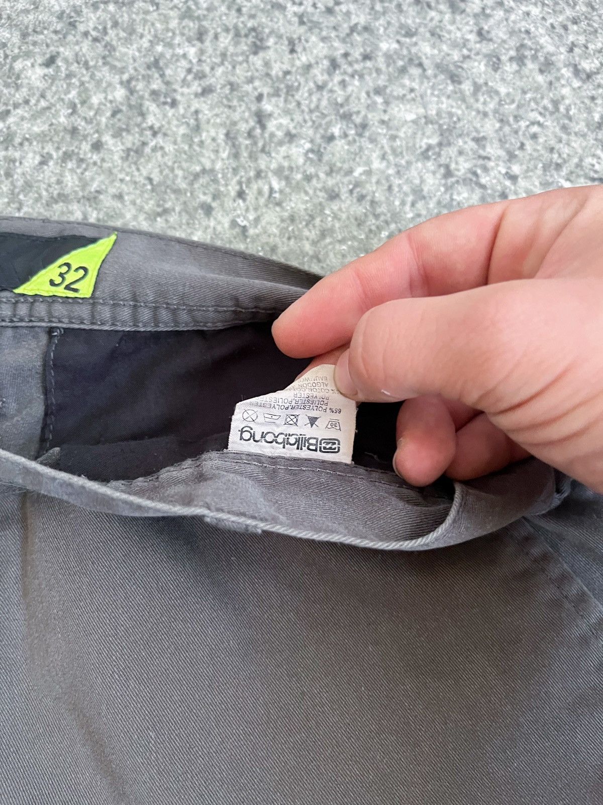 Billabong × Vintage VINTAGE BILLABONG SKATEBOARDING SHORTS SIZE 32 Size US 32 / EU 48 - 7 Thumbnail