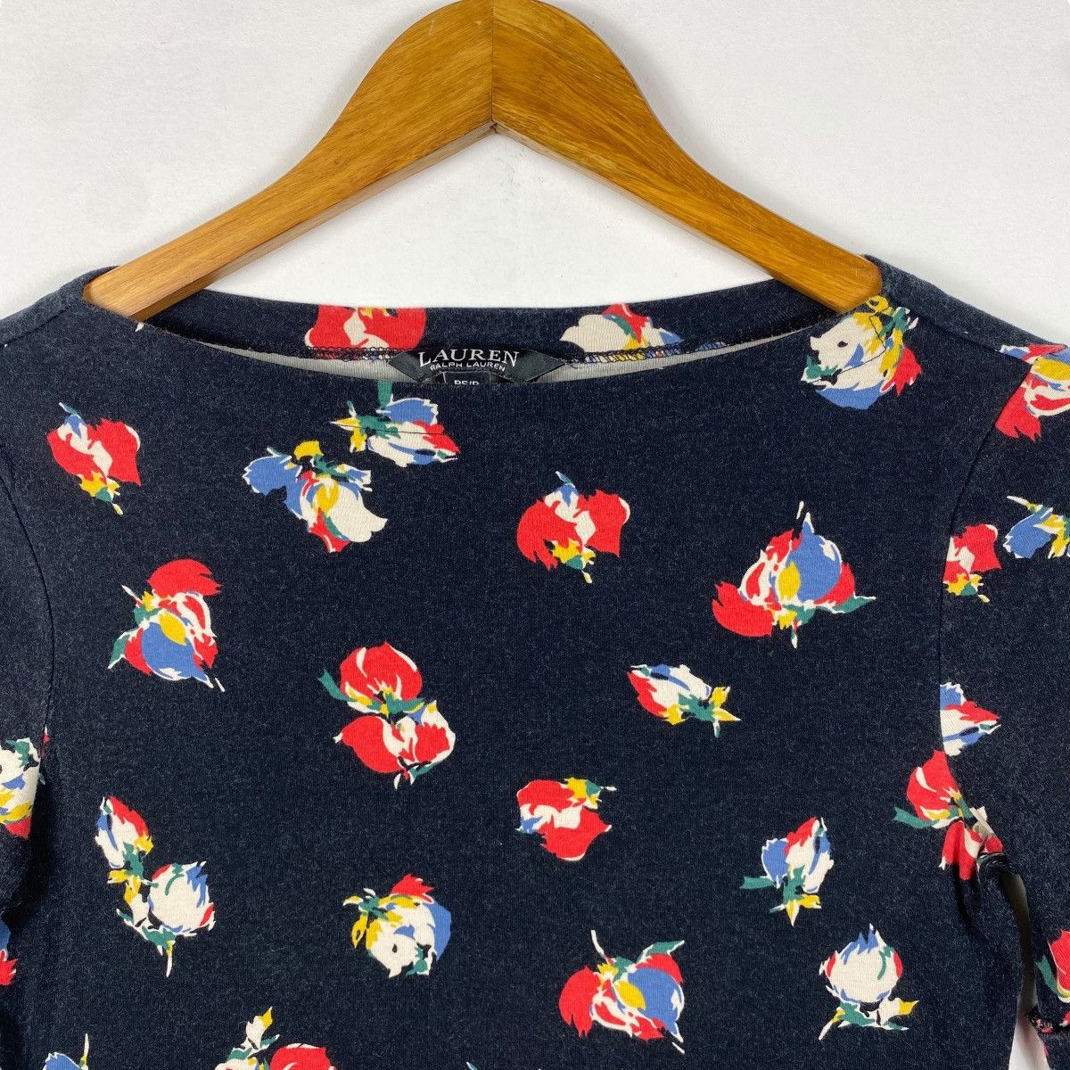Ralph Lauren By Ralph Lauren! Women LAUREN Flowers Graphic Tops Tee Shirt Size S / US 4 / IT 40 - 2 Thumbnail