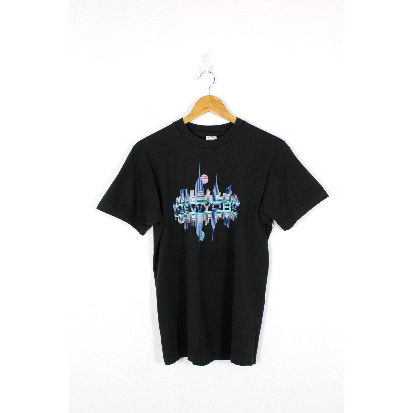Vintage Vintage New York City Graphic Tee Made in USA 90s Size US S / EU 44-46 / 1 - 1 Thumbnail