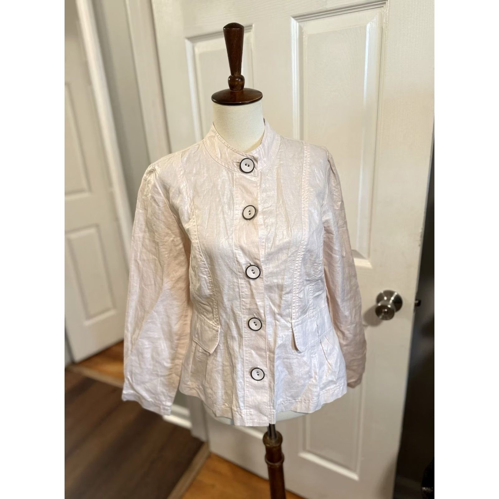 Vintage CHICO'S Linen Blend Lightweight Shimmer Jacket WOMEN'S Small Pink Shimmer Pocketed Linen Blend Jacket Women’s Small Pink Coastal Preppy Style Size S / US 4 / IT 40 - 2 Thumbnail
