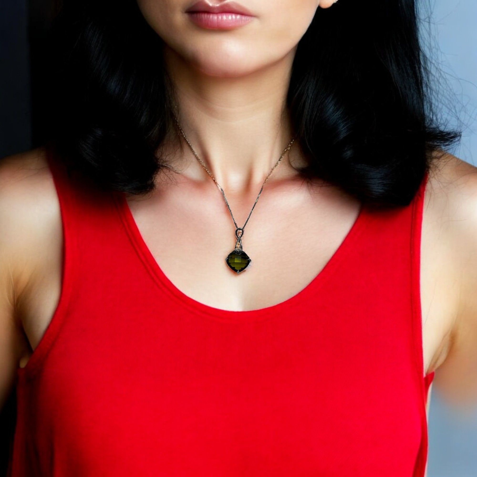 Designer Silver Women's Choker 16" Necklace, Green Faceted Pendant Size ONE SIZE - 2 Thumbnail
