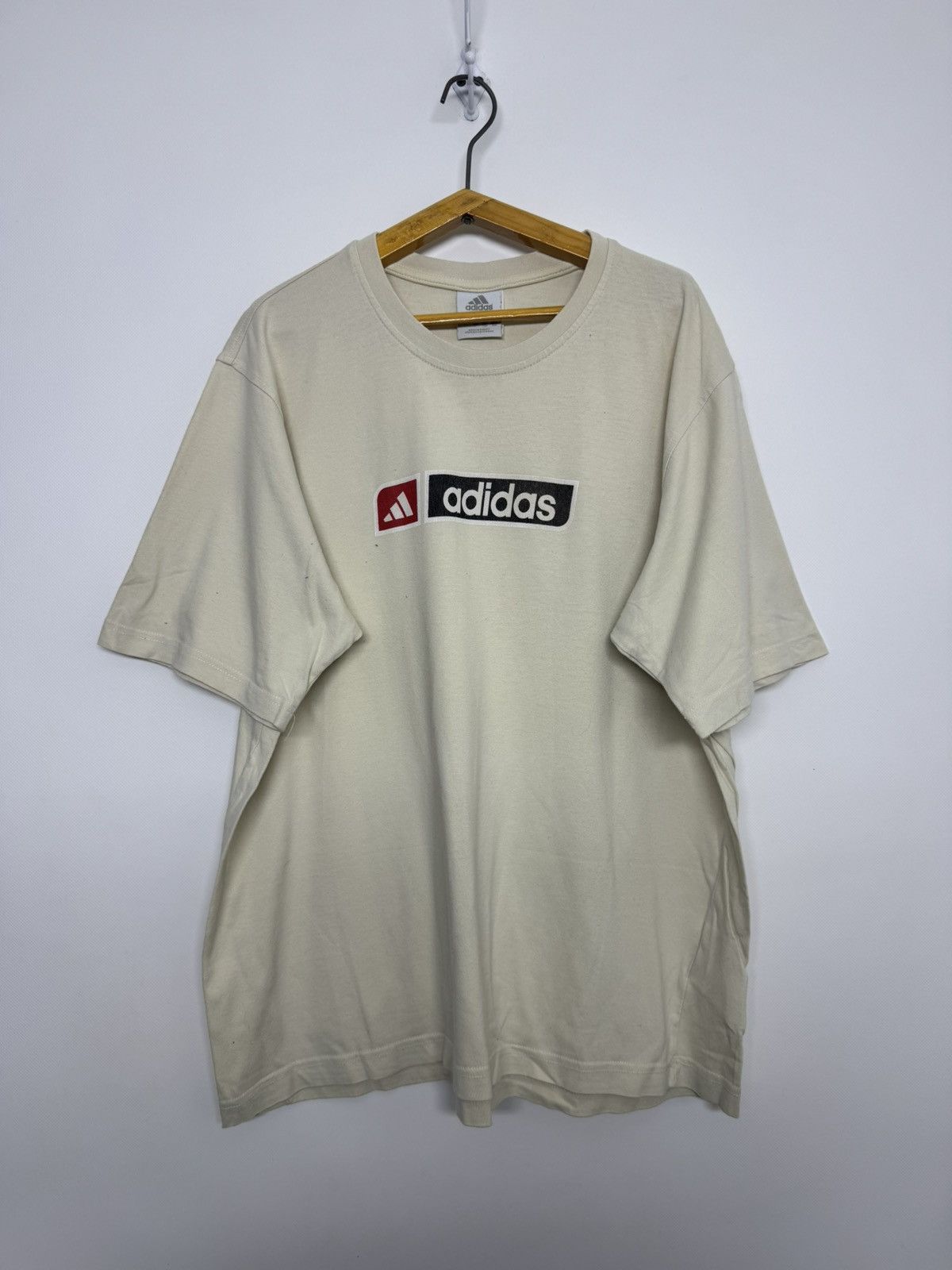 Adidas Vintage Adidas Big Logo T-Shirt 90’s Size US L / EU 52-54 / 3 - 3 Thumbnail