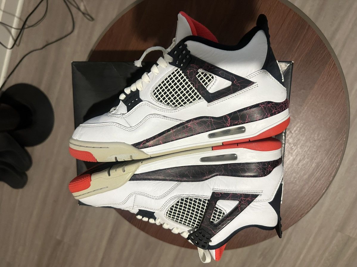 Jordan Brand × Nike Jordan 4 Flight Nostalgia Size US 9.5 / EU 42-43 - 5 Thumbnail