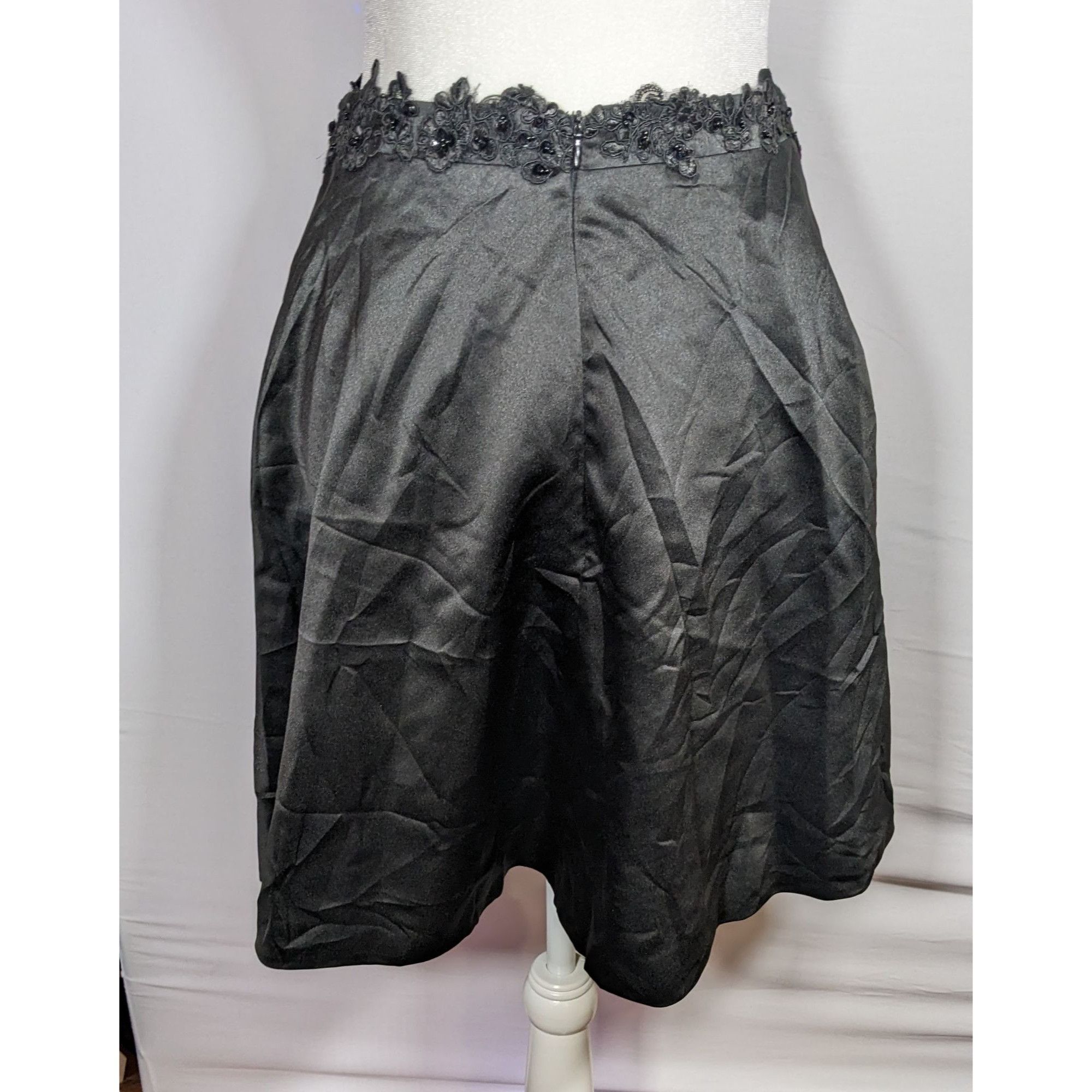 Handmade Handmade Gothic Knee Length Skirt With Floral Embroidered Wa Size 26" / US 2 / IT 38 - 8 Thumbnail