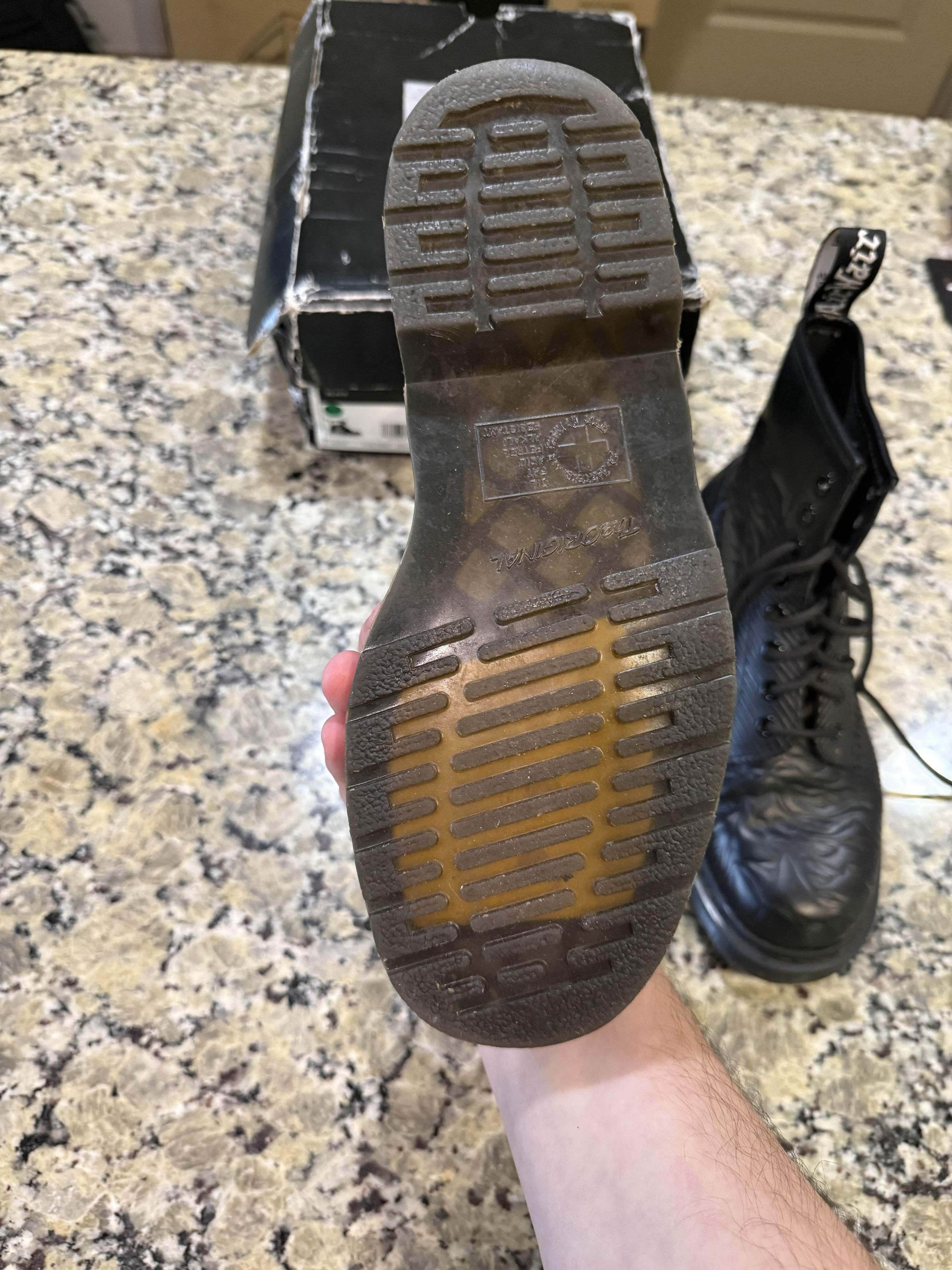 Dr. Martens Dr. Martens x Joy Division "Unknown Pleasures" 1460 Size US 9 / IT 39 - 7 Thumbnail