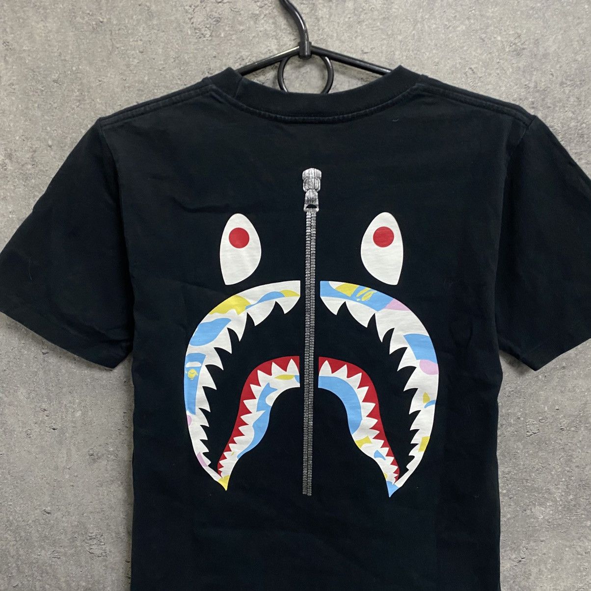 Bape A Bathing Ape Bape WGM Shark T-Shirt Big Logo Ladies Size XS / US 0-2 / IT 36-38 - 3 Thumbnail