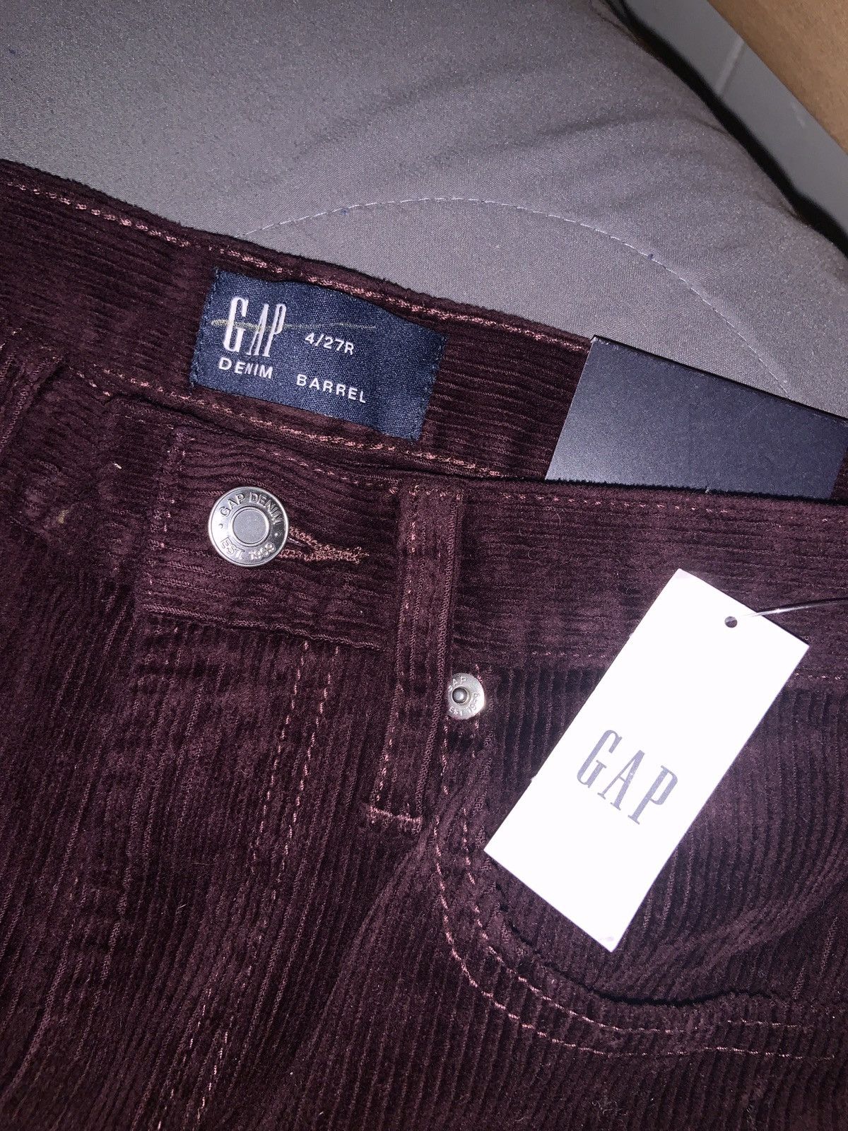 Gap Womens - Barrel Corduroy High Rise Pants - Size 4/27R Size 27" / US 4 / IT 40 - 2 Thumbnail