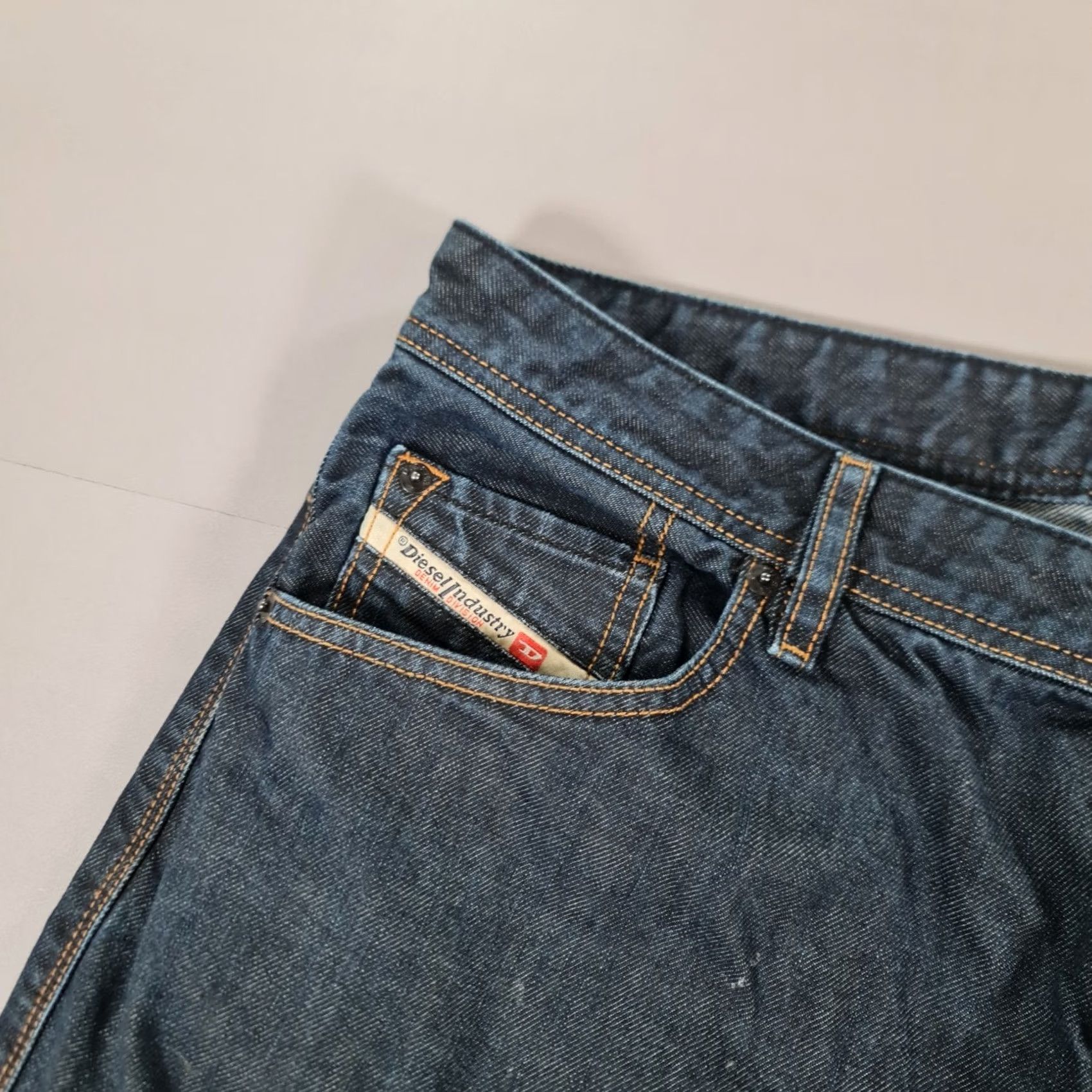 Diesel Diesel Jeans Blue W36 L32 Comfort Carrot Denim Bravefort 0088Z Mens Jeans Regular 5-Pocket Button Fly Cotton Denim Vintage No Size US 36 / EU 52 - 3 Thumbnail