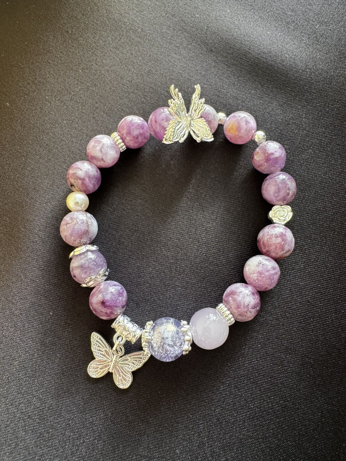 Handmade Purple lepidolite butterfly bracelet Size ONE SIZE - 1 Thumbnail