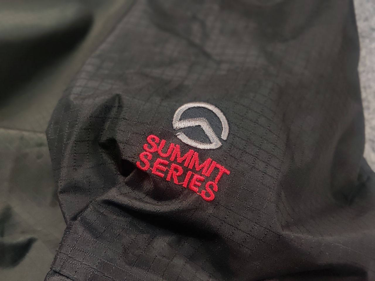 The North Face Vintage 90's The North Face summit gore tex mountain Jacket Size US L / EU 52-54 / 3 - 13 Thumbnail