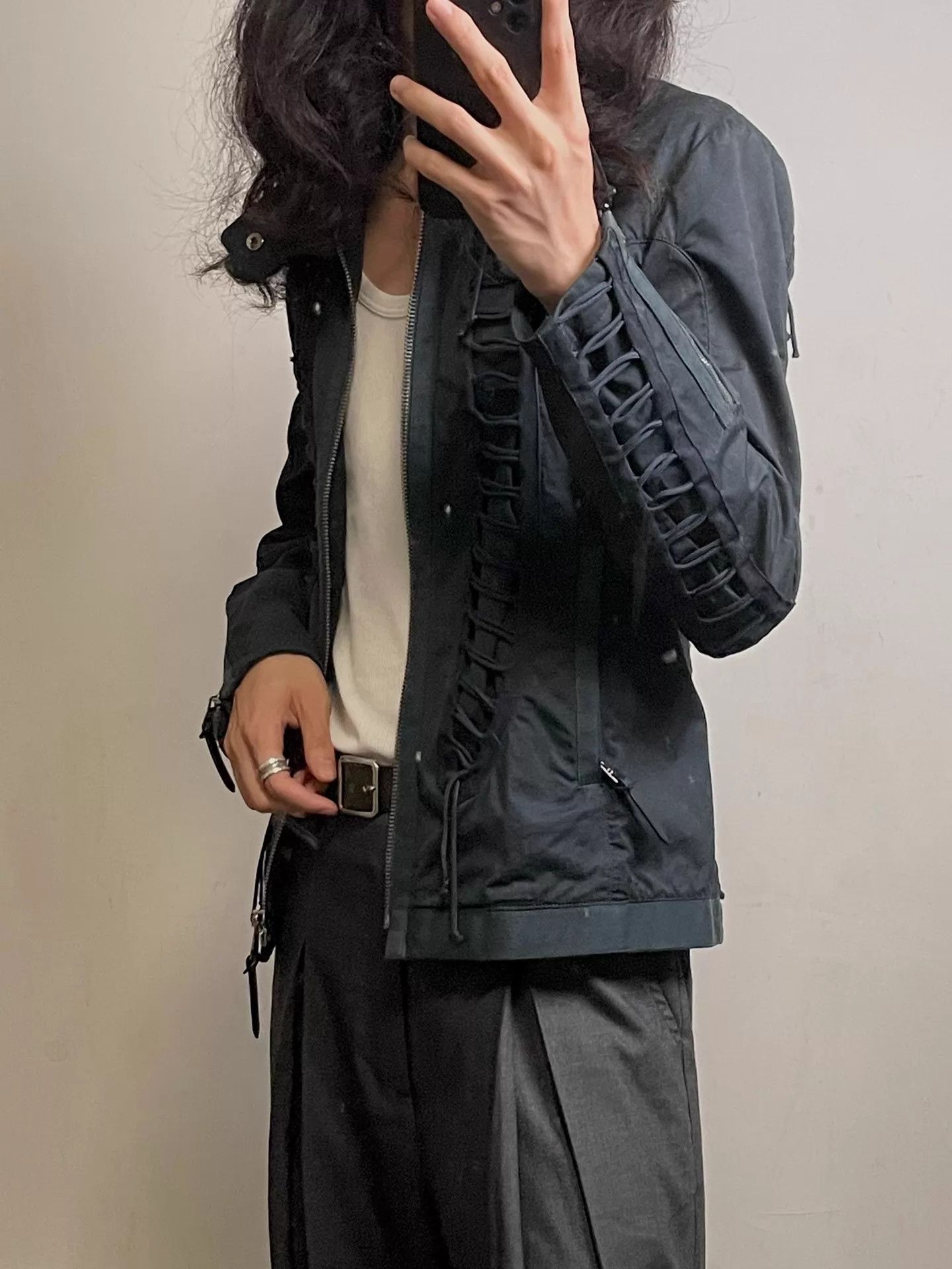 Louis Vuitton Louis Vuitton Strappy Tech Jacket Size 48 Size US M / EU 48-50 / 2 - 3 Thumbnail