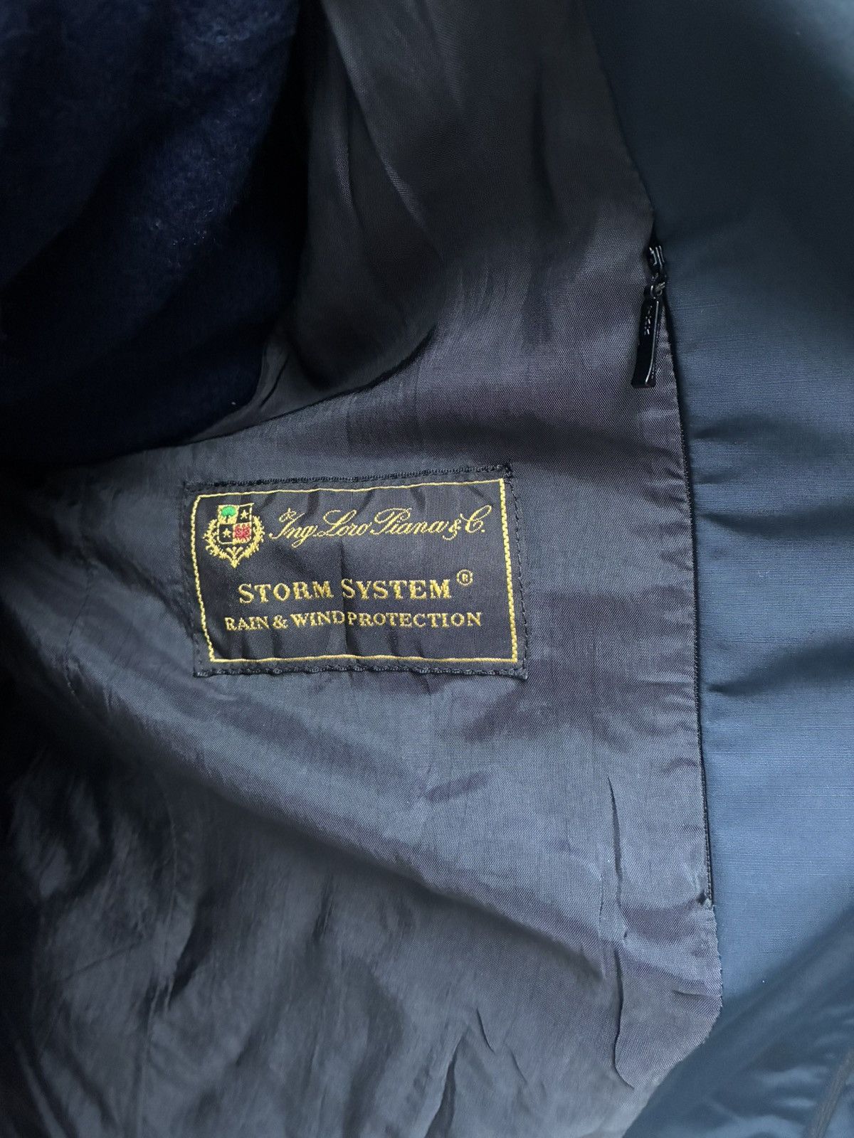 Armani Collezioni ARMANI COLLEZIONI, LORO PIANA STORM SYSTEM RAIN COAT Size US M / EU 48-50 / 2 - 11 Thumbnail