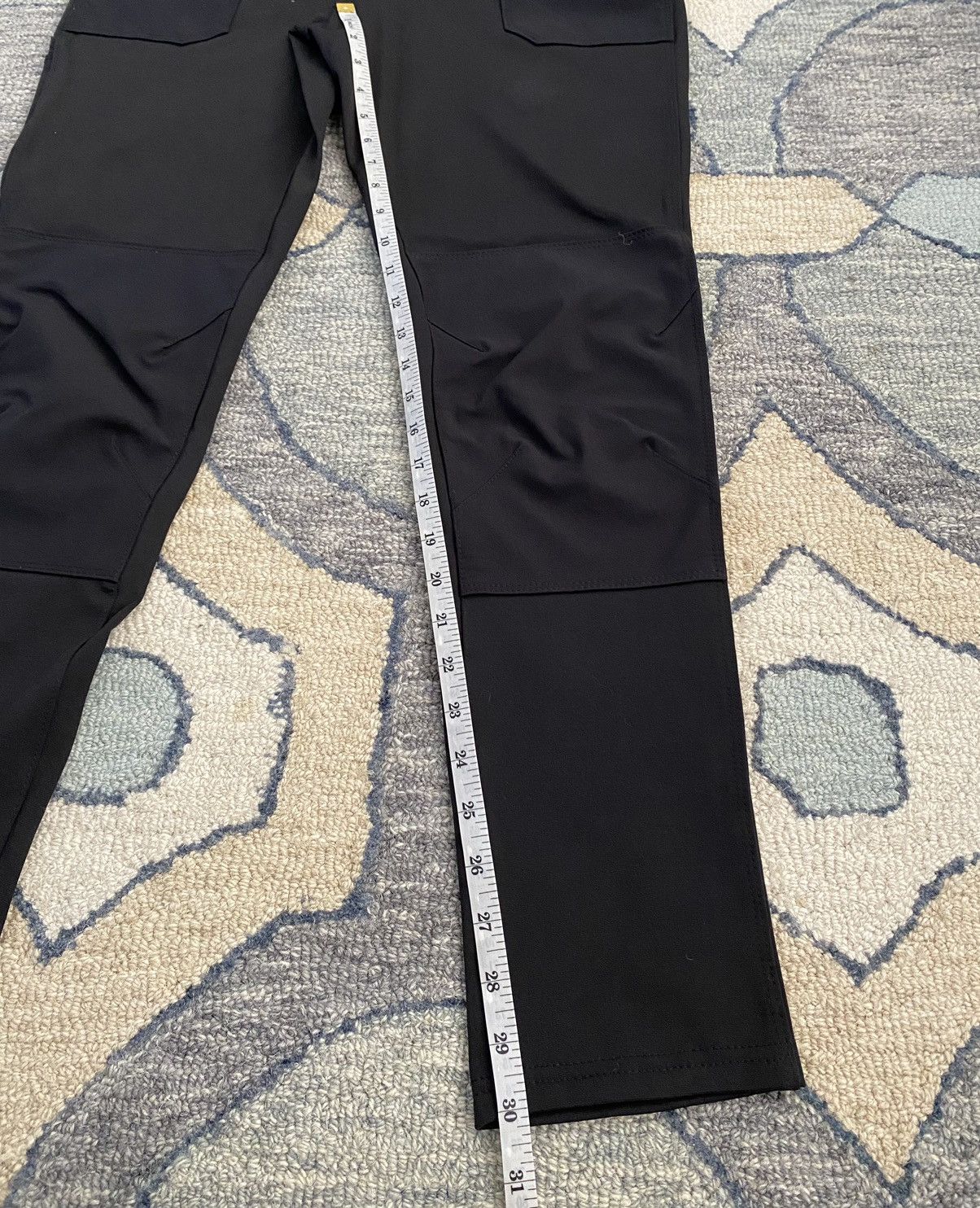 Carhartt CARHARTT WOMEN’S FORCE UTILITY LEGGING L (12/14) TALL Size 32" / US 10 / IT 46 - 23 Thumbnail