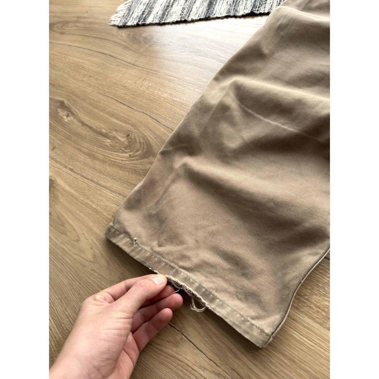 Dickies Dickies Carpenter Cargo Y2K Distressed Beige vintage Pants Size 34 Man L Mens Cargo Pants 34 Beige 90s Streetwear Workwear Vintage Dickies Size US 34 / EU 50 - 6 Thumbnail
