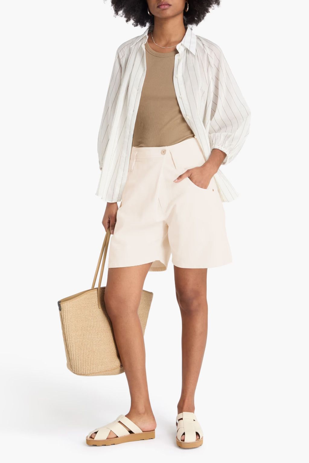 Brunello Cucinelli o1y0725 Denim Short in Ivory Size 26" / US 2 / IT 38 - 2 Thumbnail