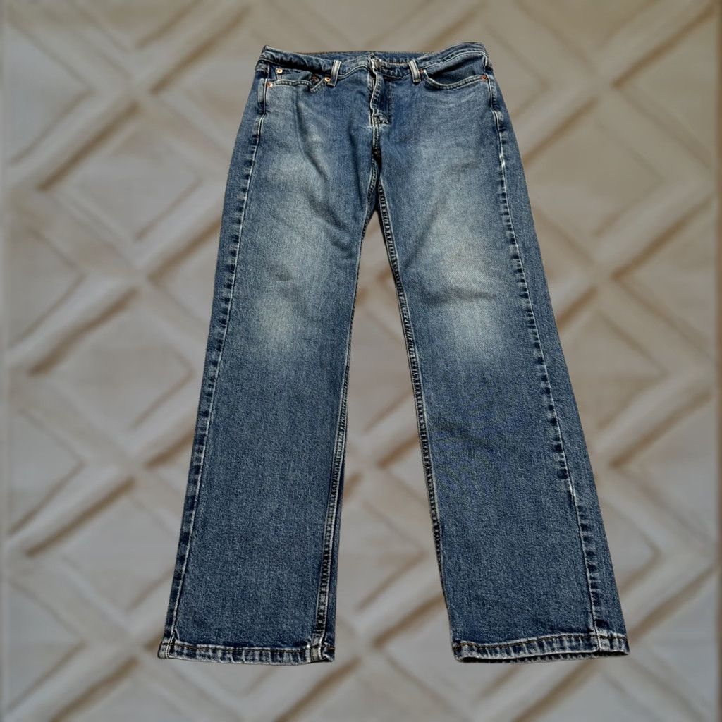Levi's Levi's 514 Jeans Mens 30x30 Blue Medium Wash Denim Cotton Straight Regular 5-Pocket Logo Zipper Button Size US 30 / EU 46 - 1 Thumbnail