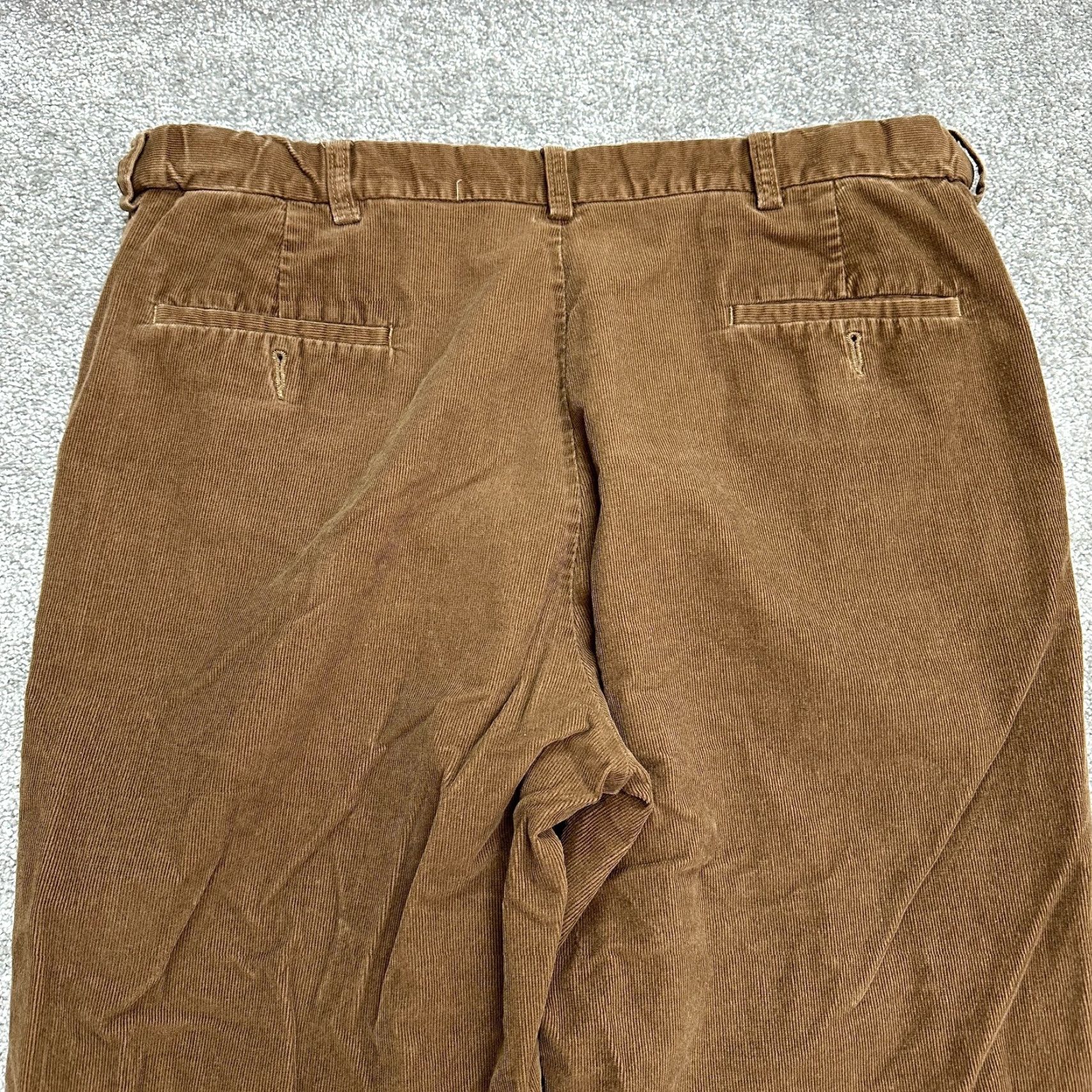 Haggar VINTAGE Haggar Classic Fit Corduroy Pants Mens 40x32 Brown Straight Leg Cotton Casual Size US 40 / EU 56 - 4 Thumbnail