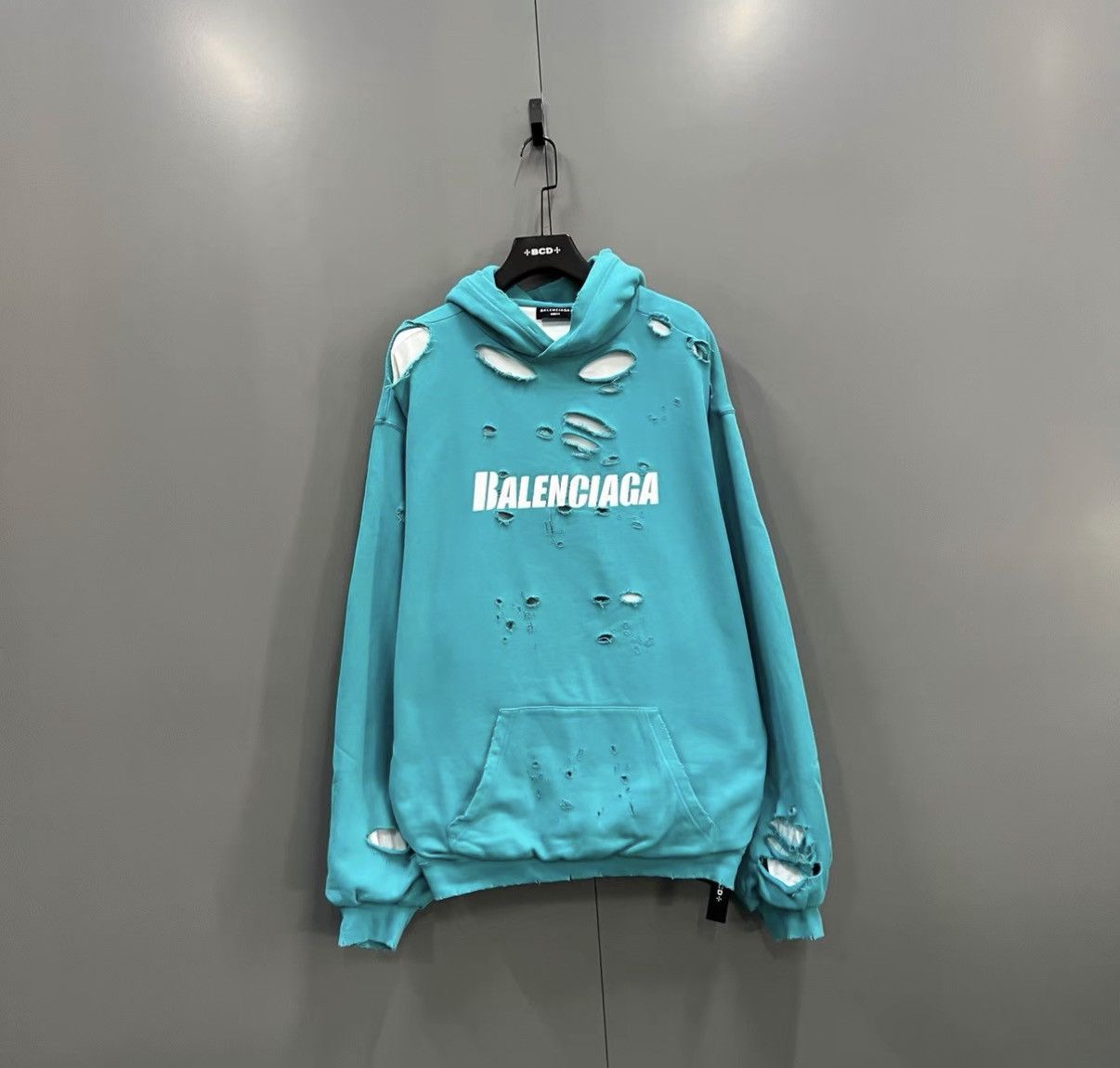 Balenciaga Balenciaga lake green destroyed logo hoodie J41 Size US XS / EU 42 / 0 - 1 Thumbnail