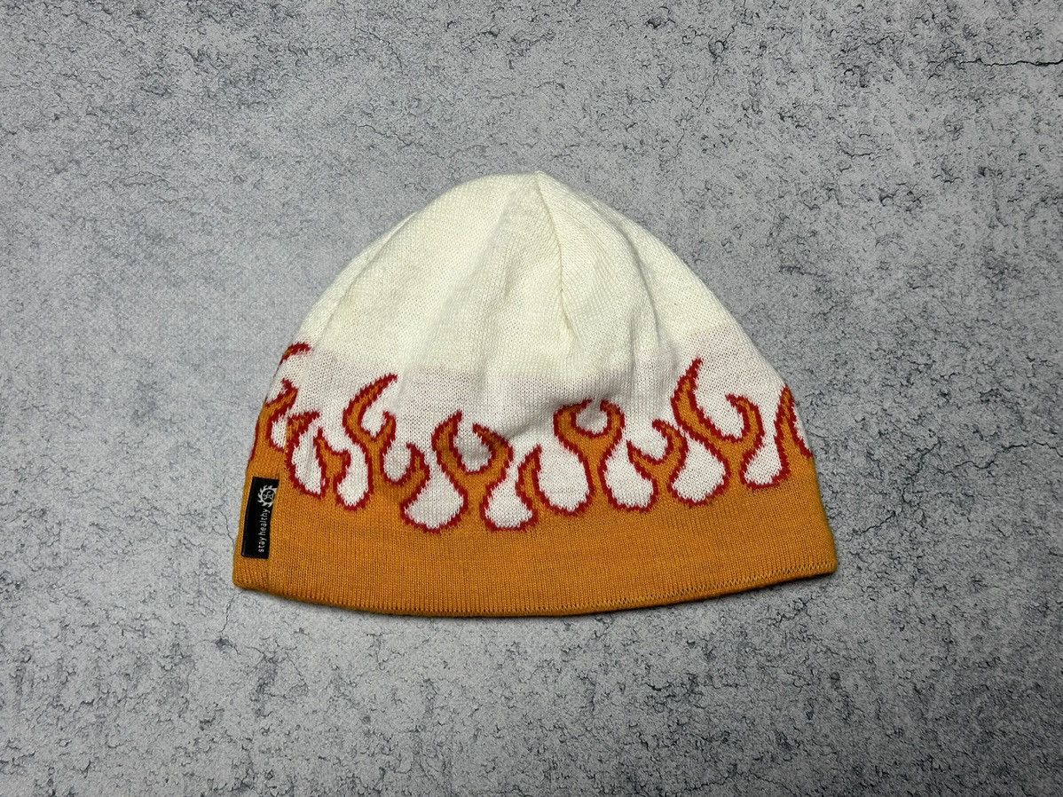 Vintage Vintage Alptraum Flame Fire Y2K Beanie Hat Size ONE SIZE - 5 Thumbnail