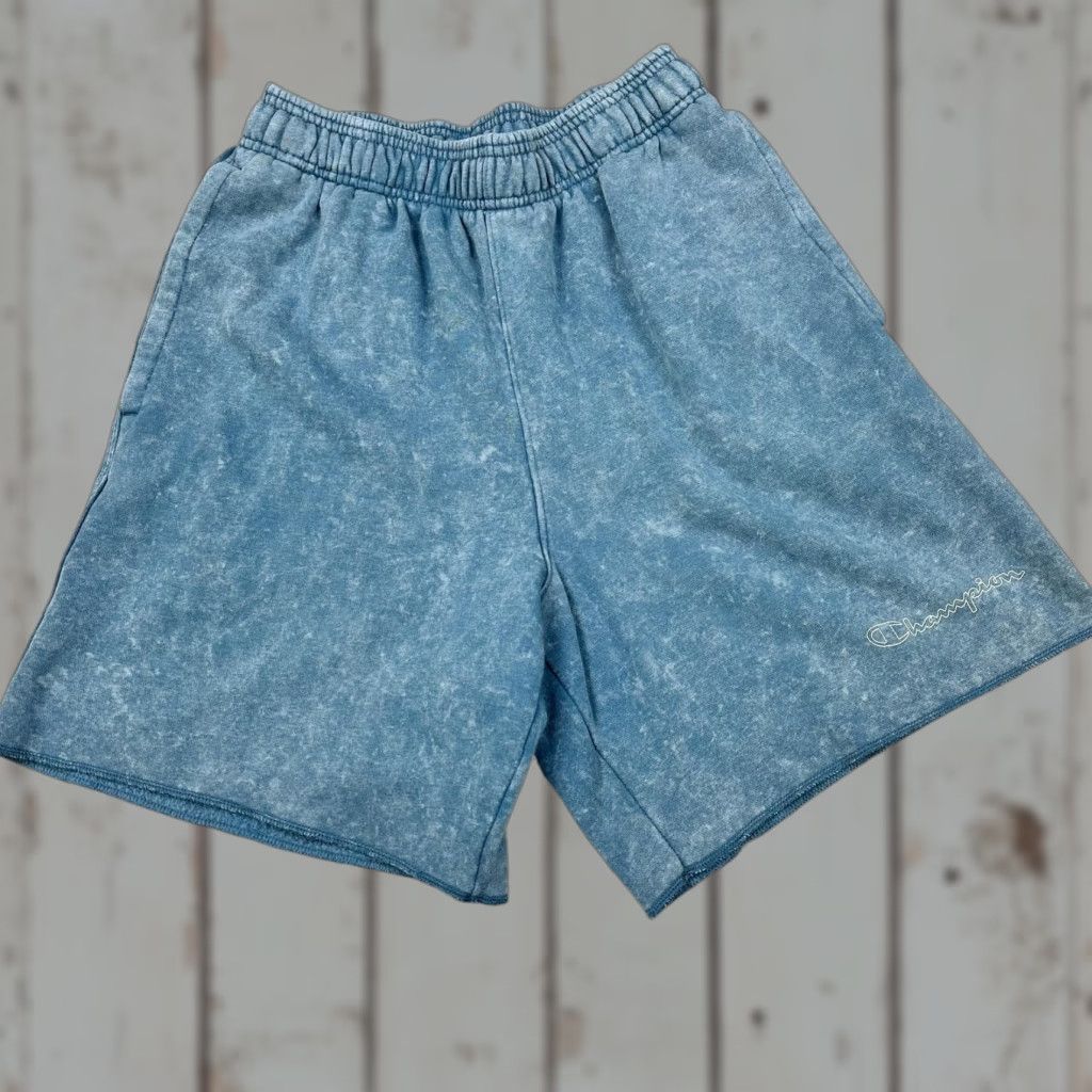 Champion Champion Sweat Shorts Mens Small Blue Acid Wash Elastic Waist Embroidered Hem Shorts Mens Small Blue Acid Wash Elastic Waist Embroidered Hem Size US 29 - 1 Thumbnail