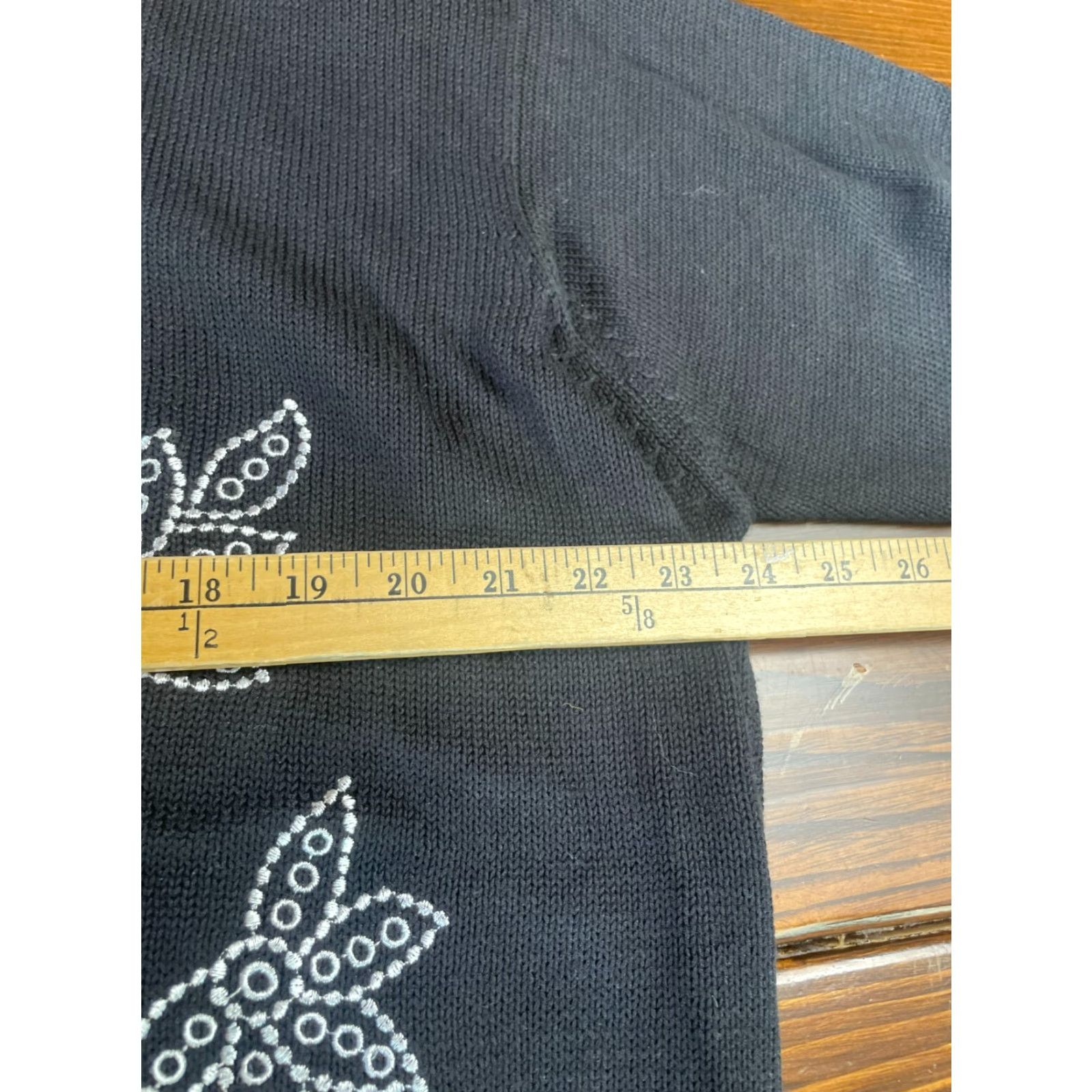 Vintage Alfred Dunner Sweater Women’s Plus Size 2X Black Floral Shoulder Pads Pullover Crew Neck Long Sleeve Casual Knit Top Womens Size XXL / US 16-18 / IT 52-54 - 5 Thumbnail